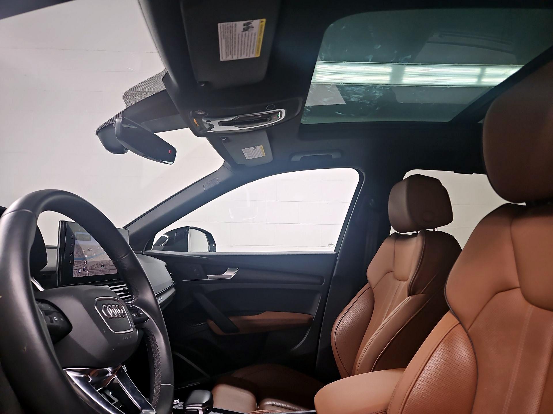 Thumbnail: 2022 Audi Q5 - 20