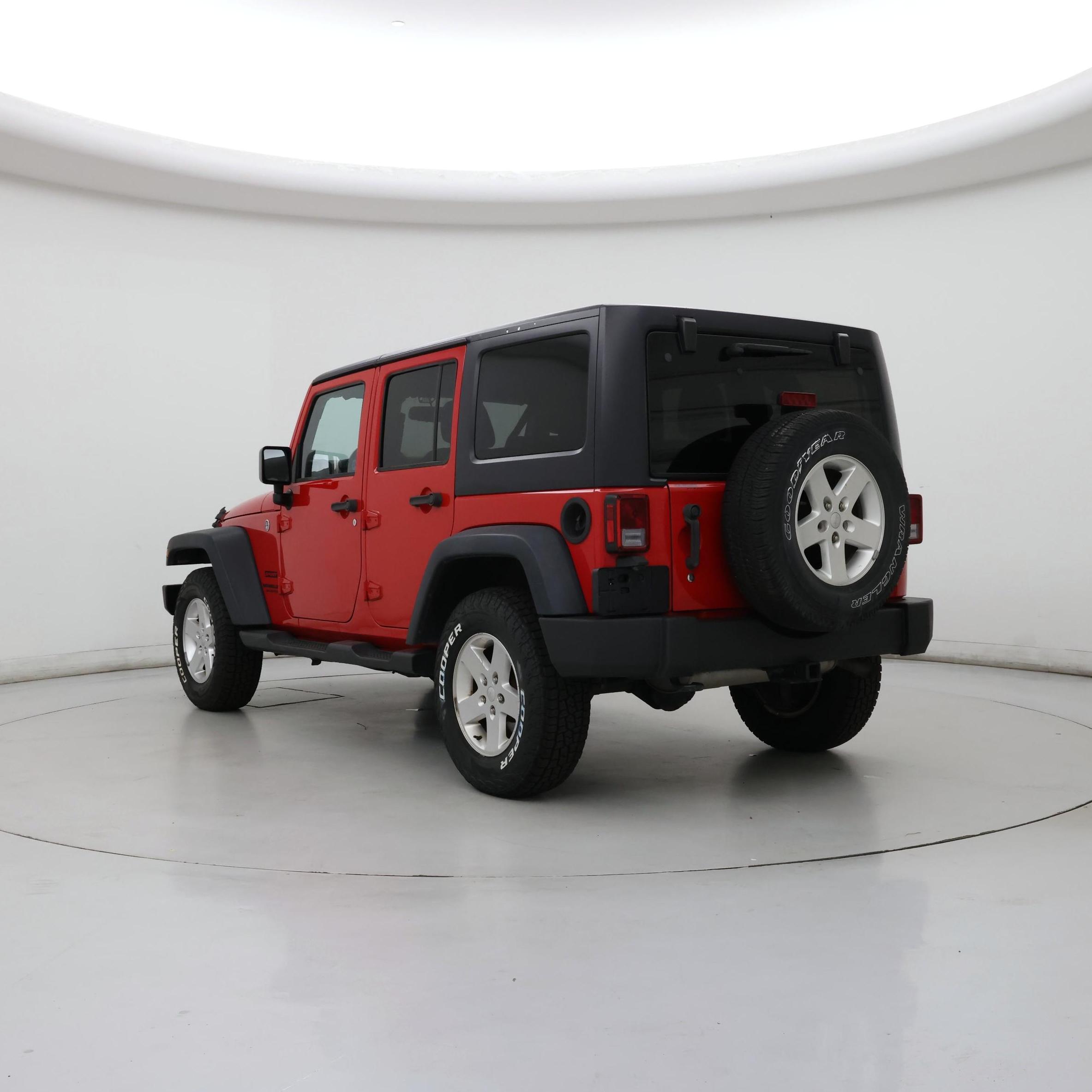 Thumbnail: 2016 Jeep Wrangler - 2