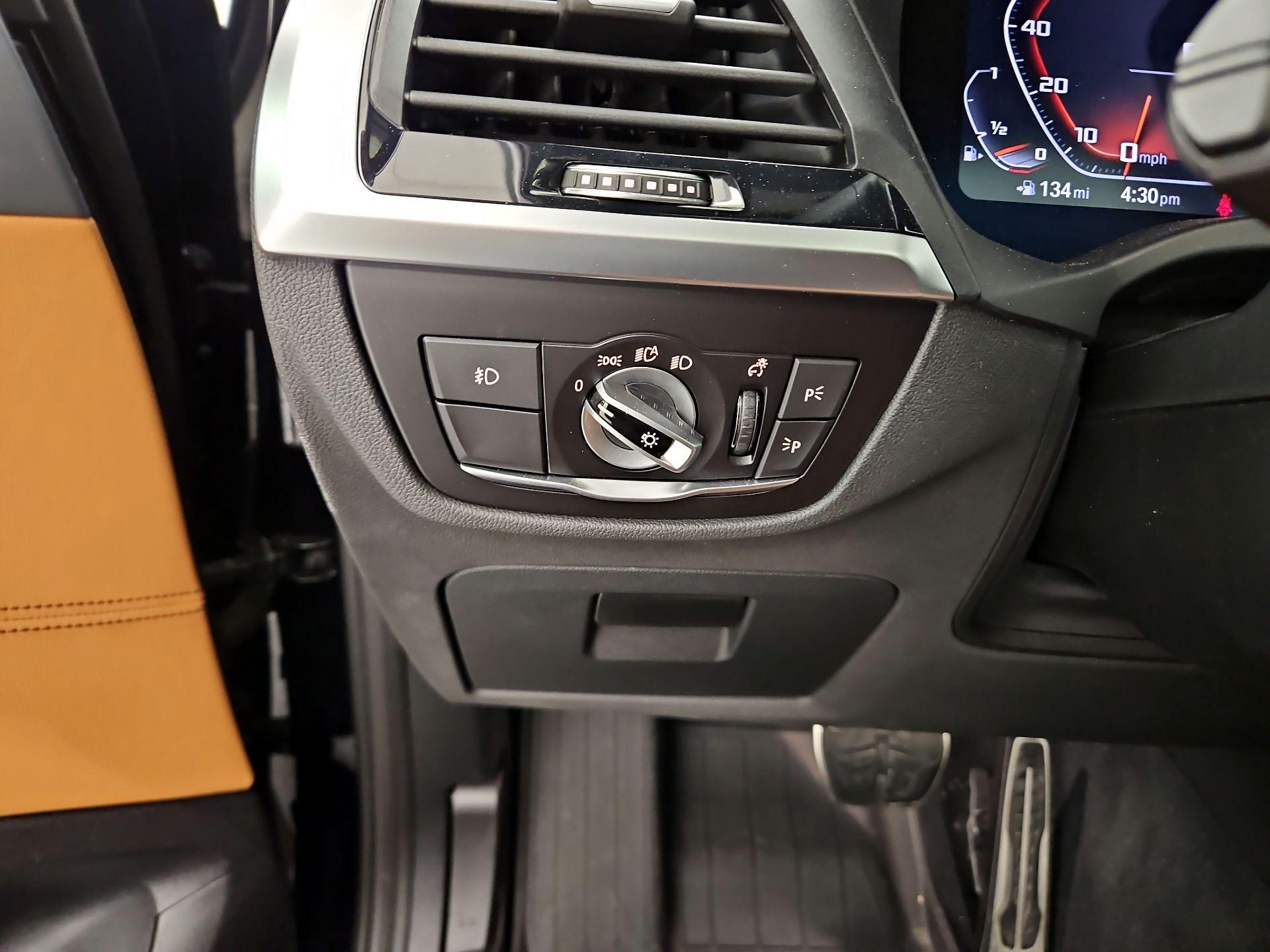Thumbnail: 2020 BMW X3 - 13