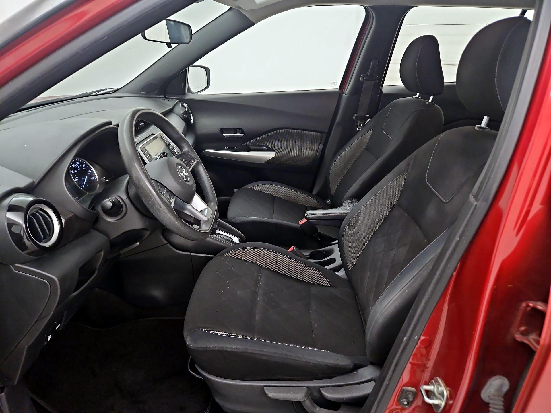 Thumbnail: 2020 Nissan Kicks - 11