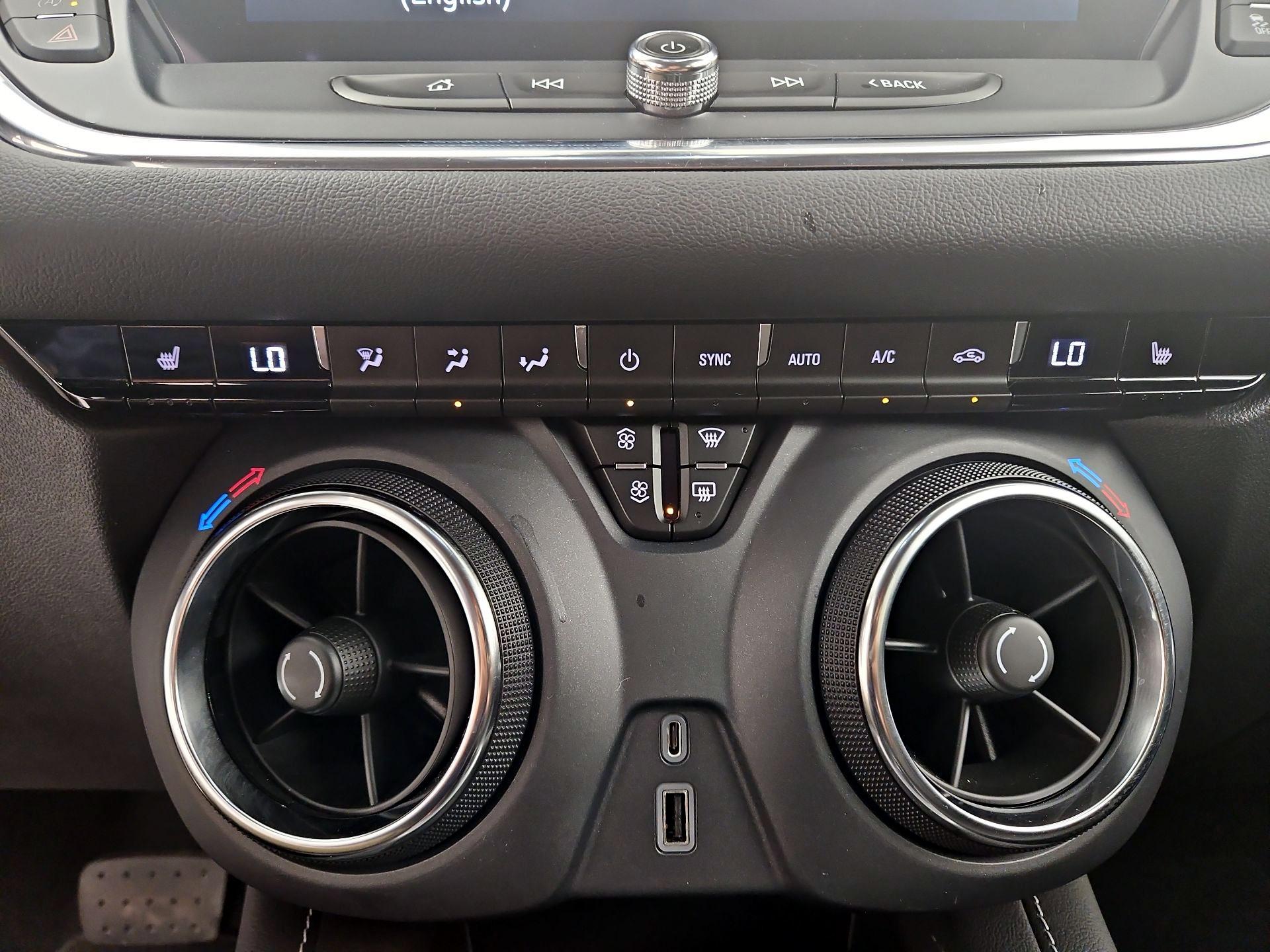 Thumbnail: 2023 Chevrolet Blazer - 16