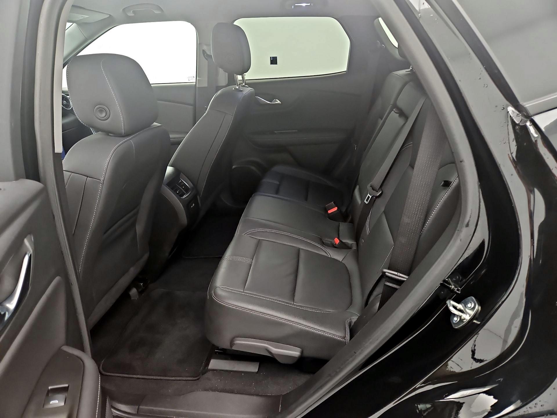 Thumbnail: 2023 Chevrolet Blazer - 19