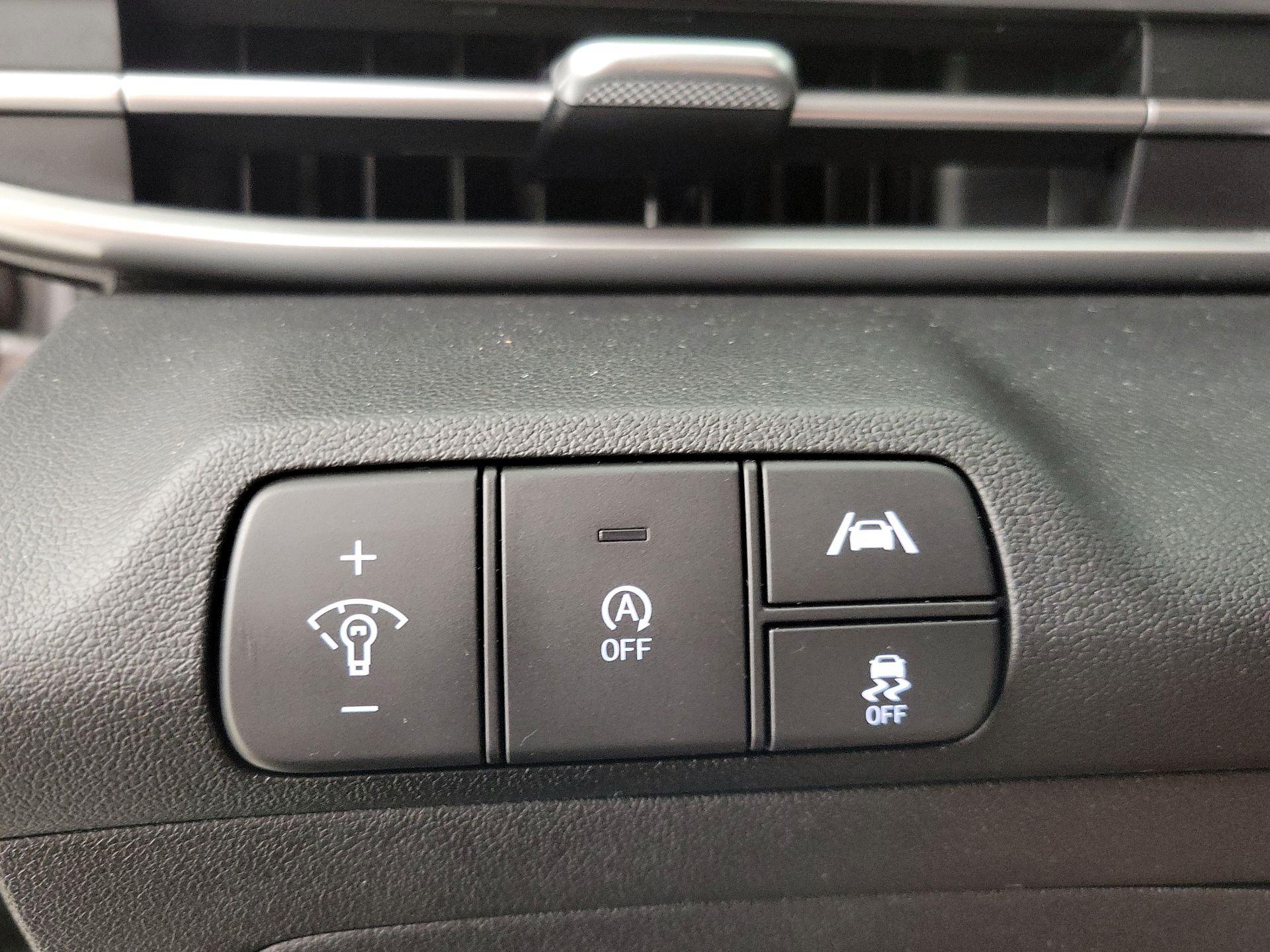 Thumbnail: 2021 Hyundai Elantra - 13