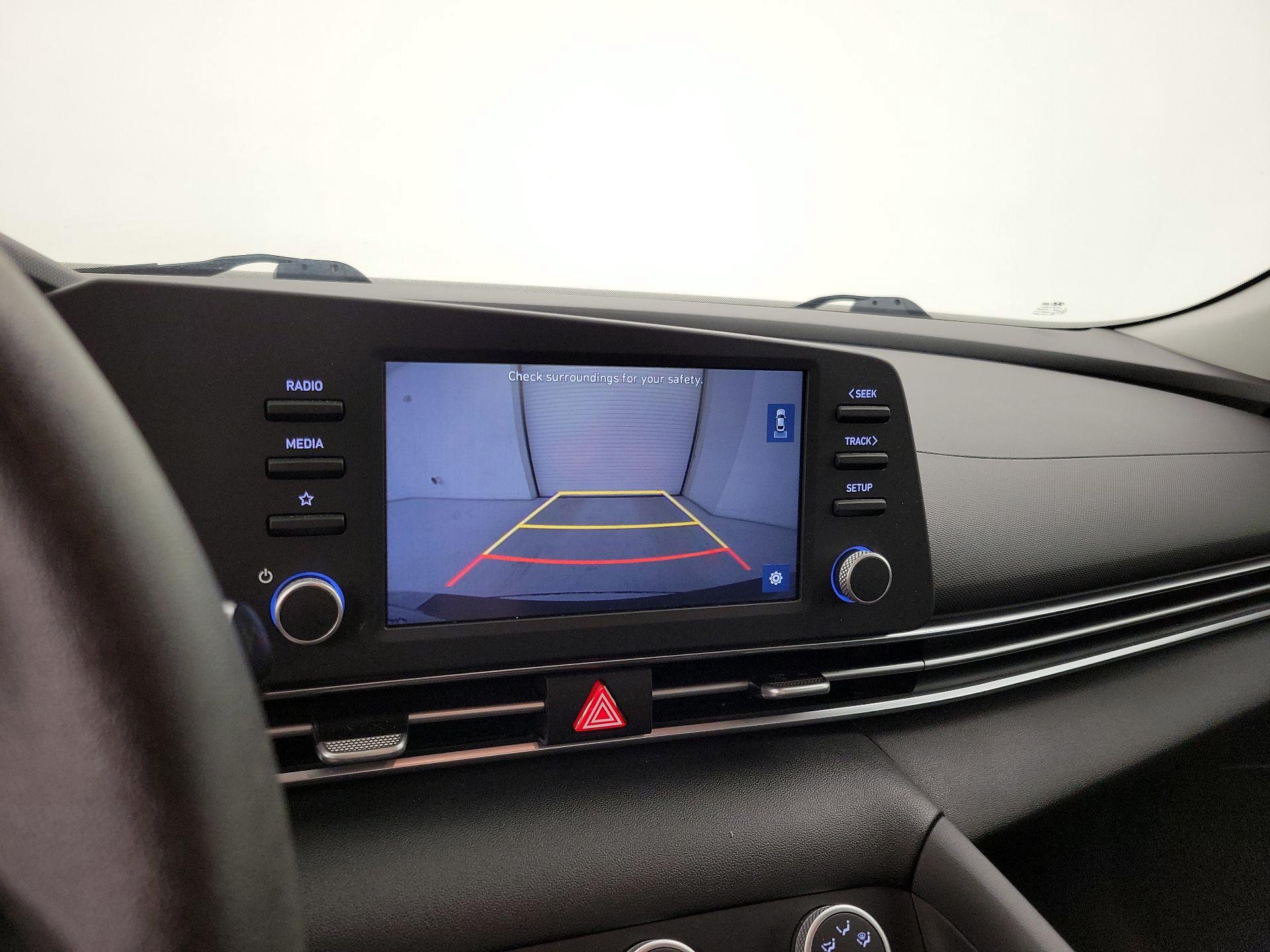 Thumbnail: 2021 Hyundai Elantra - 14