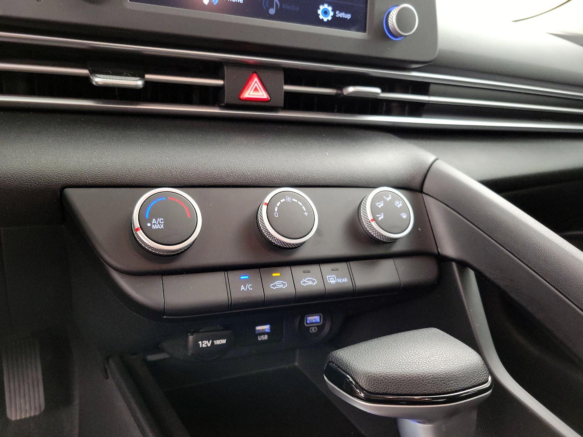Thumbnail: 2021 Hyundai Elantra - 16