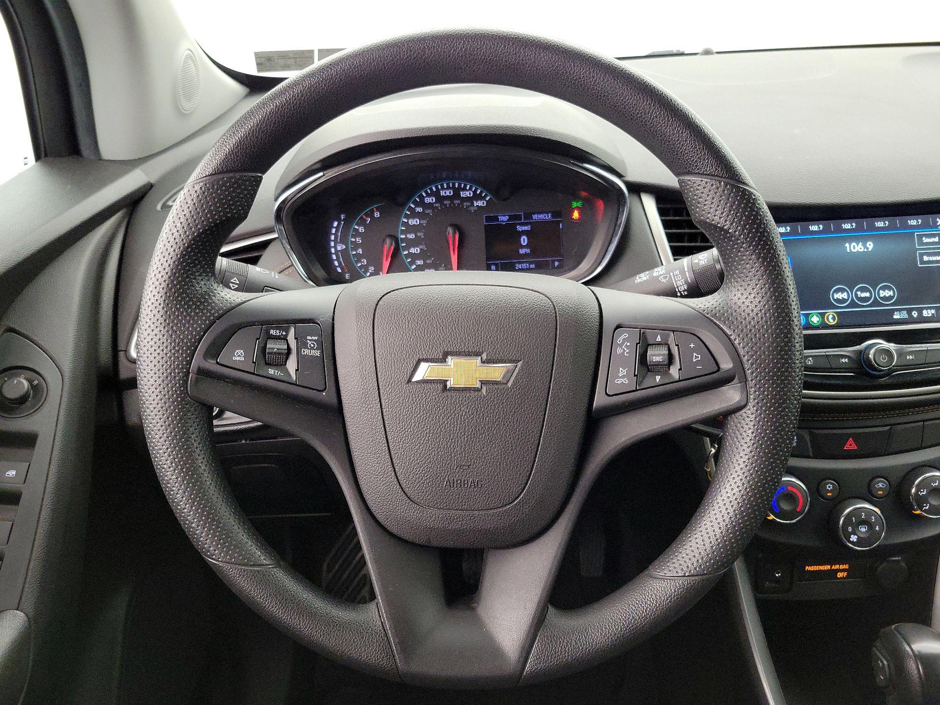 Thumbnail: 2019 Chevrolet Trax - 10