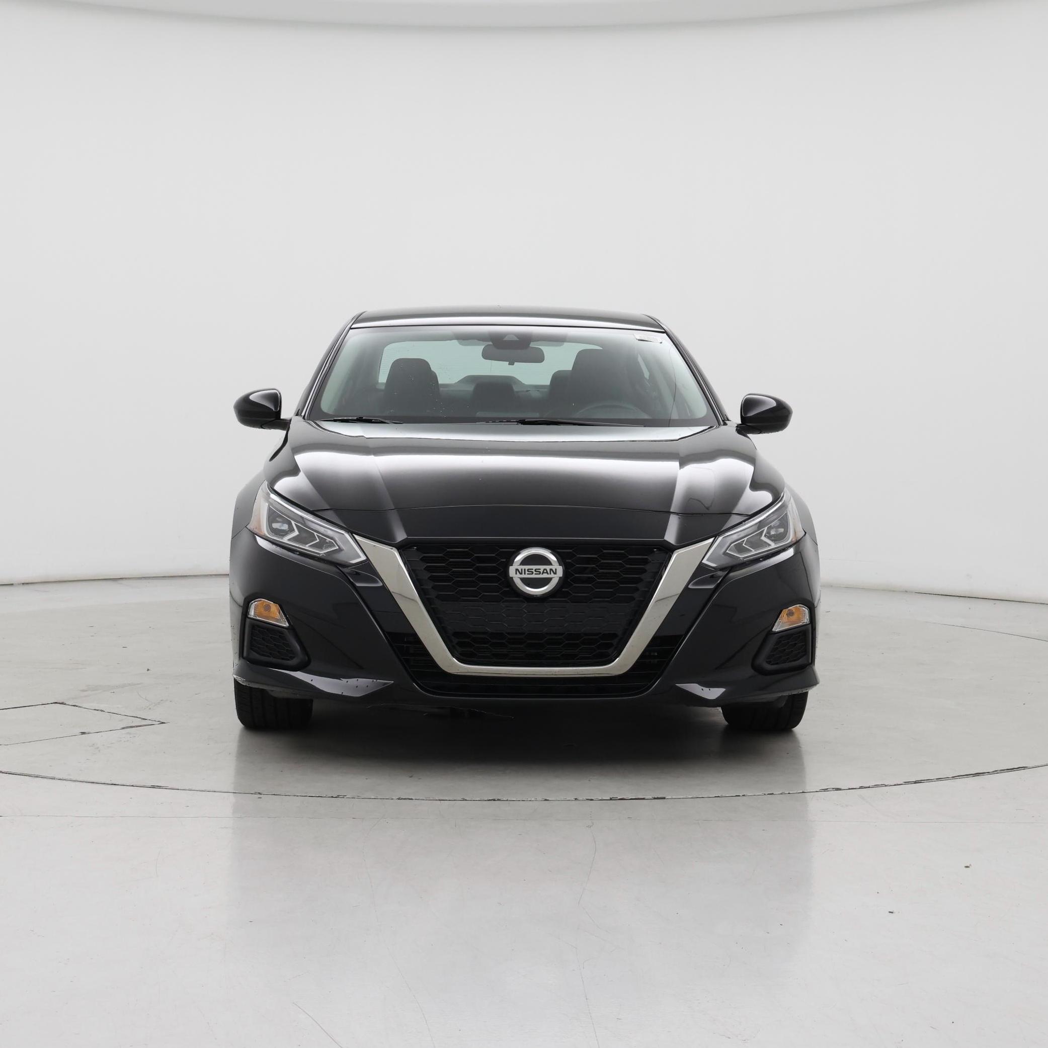 Thumbnail: 2020 Nissan Altima - 5