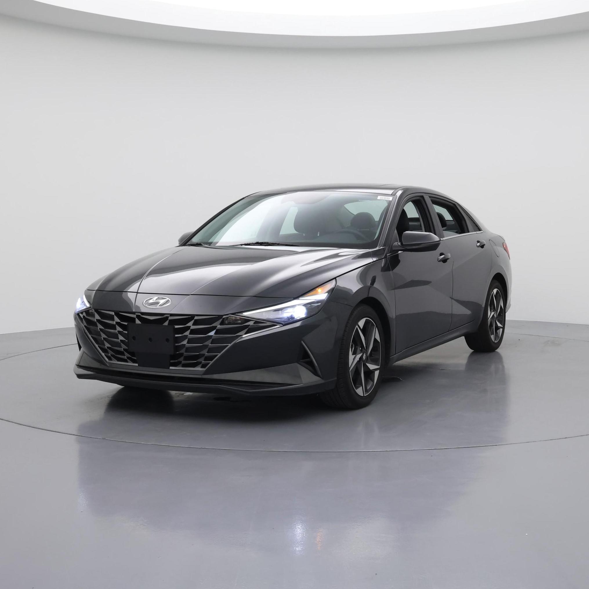 Thumbnail: 2022 Hyundai Elantra - 4