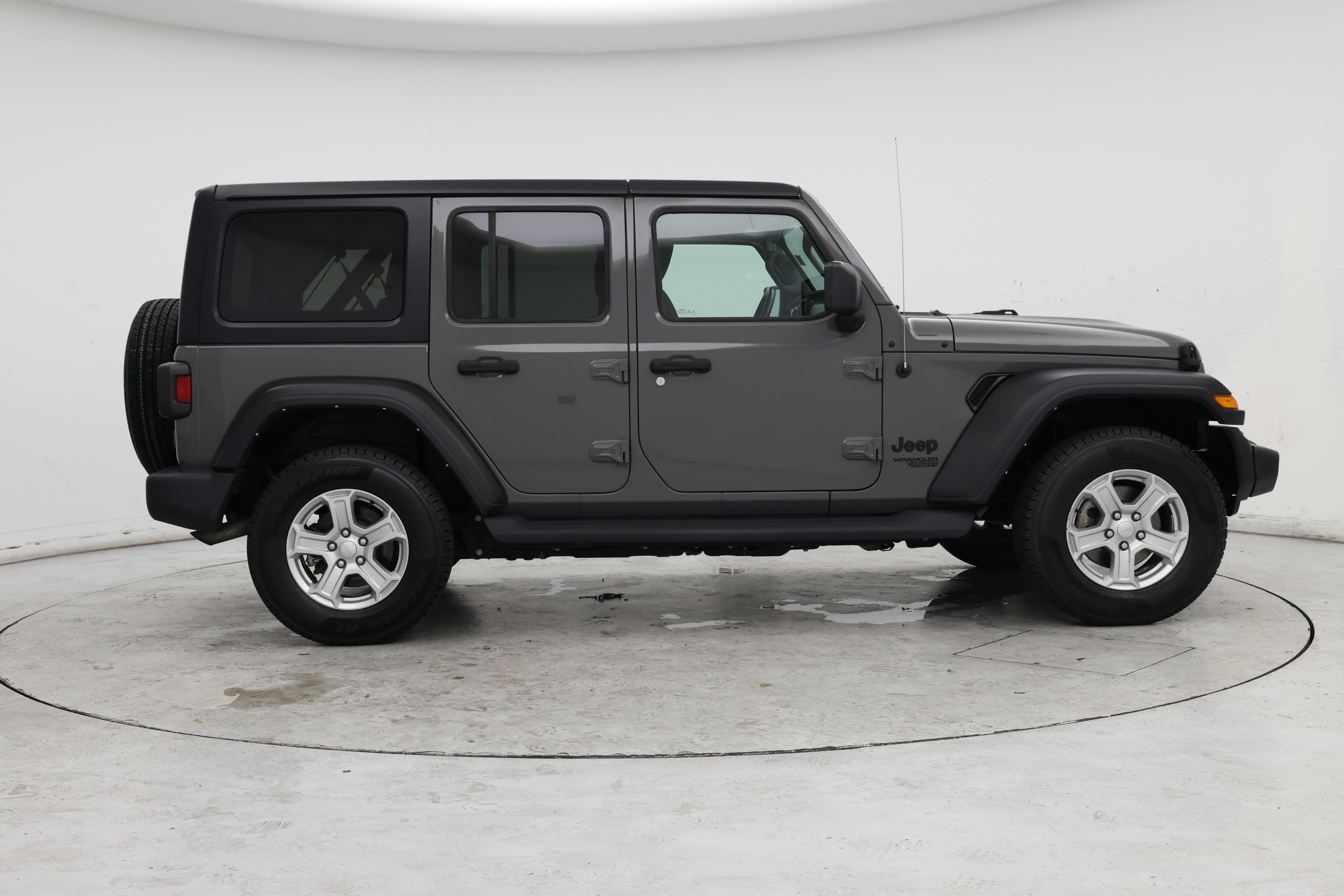 Thumbnail: 2021 Jeep Wrangler - 7