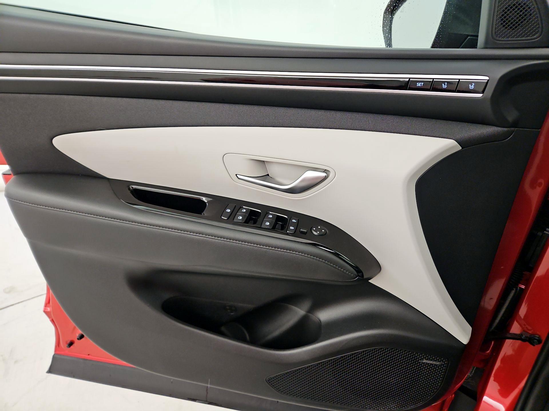 Thumbnail: 2023 Hyundai Santa Fe - 12