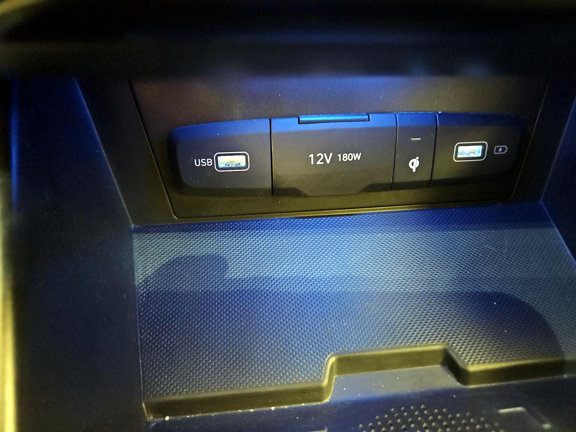 Thumbnail: 2023 Hyundai Santa Fe - 19