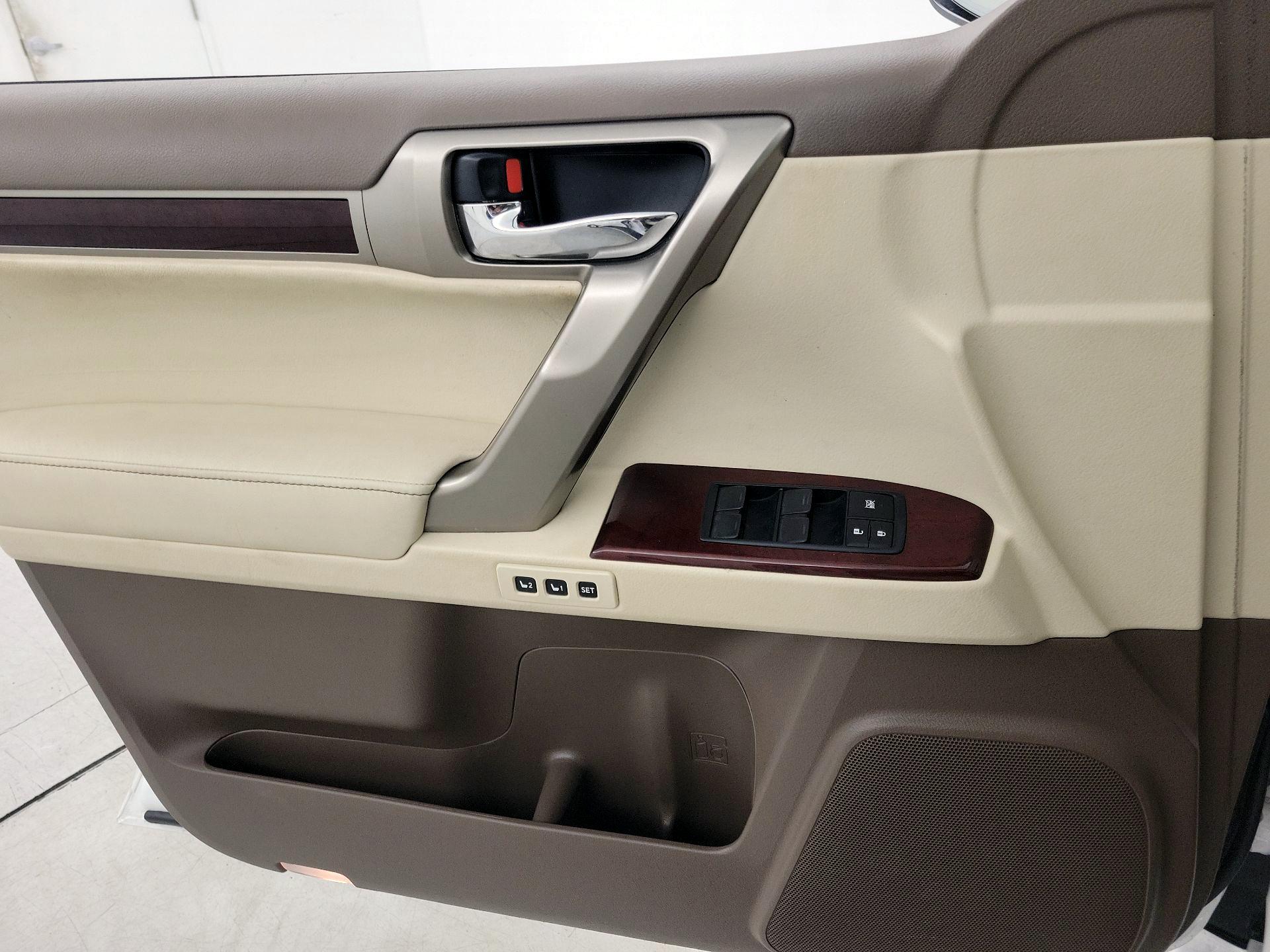 Thumbnail: 2019 Lexus GX - 12