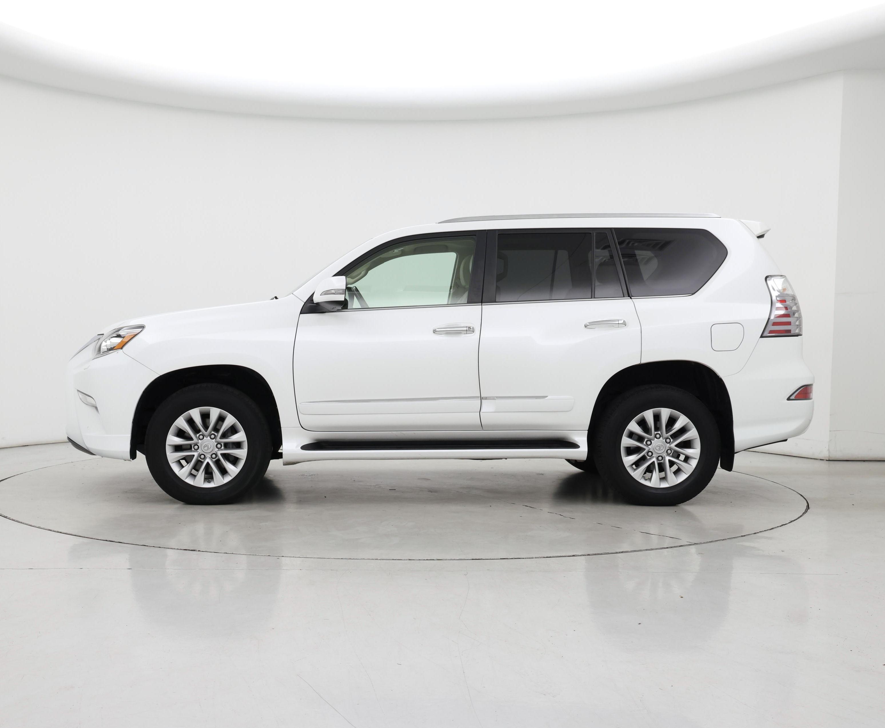 Thumbnail: 2019 Lexus GX - 3