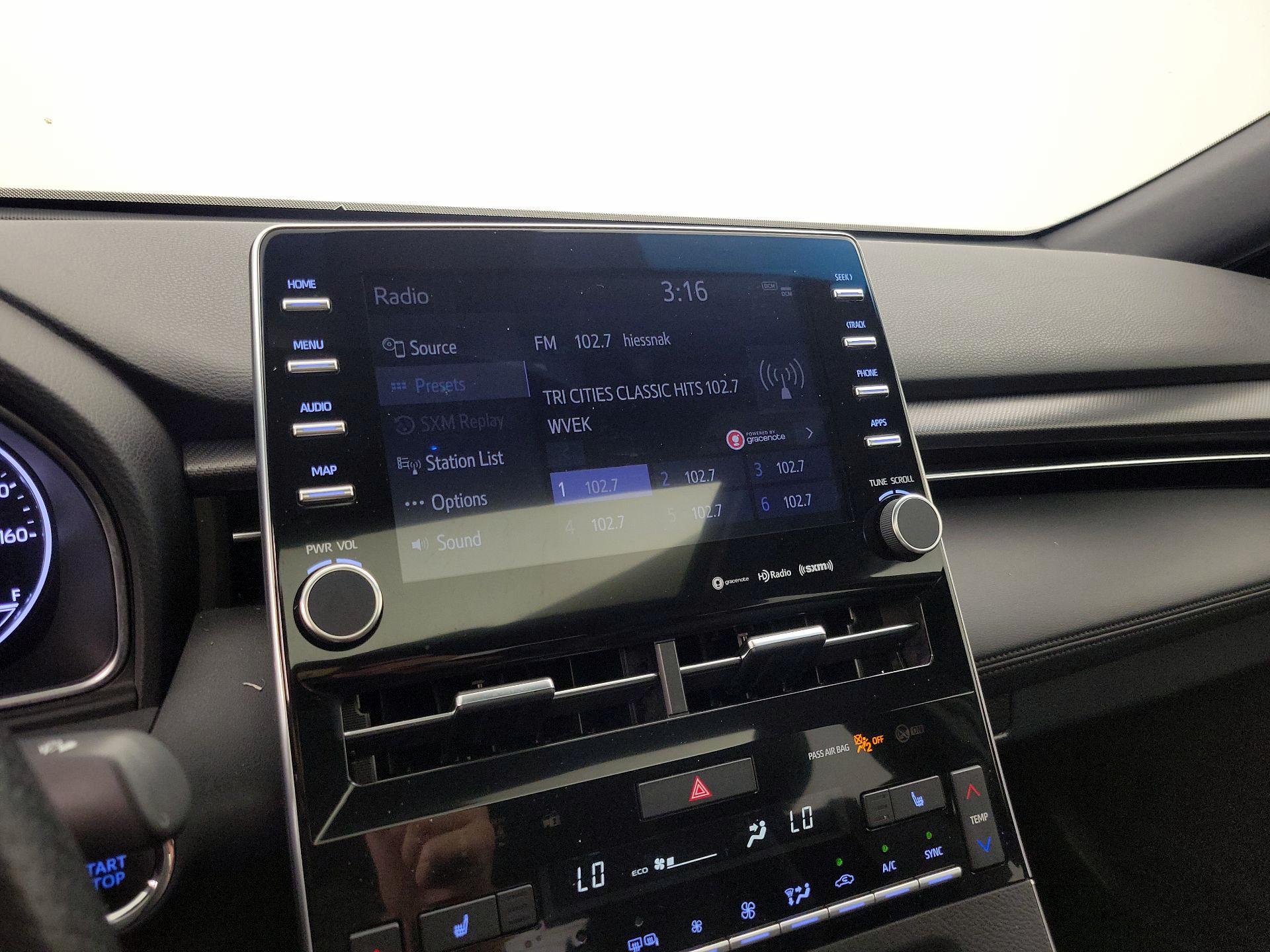Thumbnail: 2021 Toyota Avalon - 15