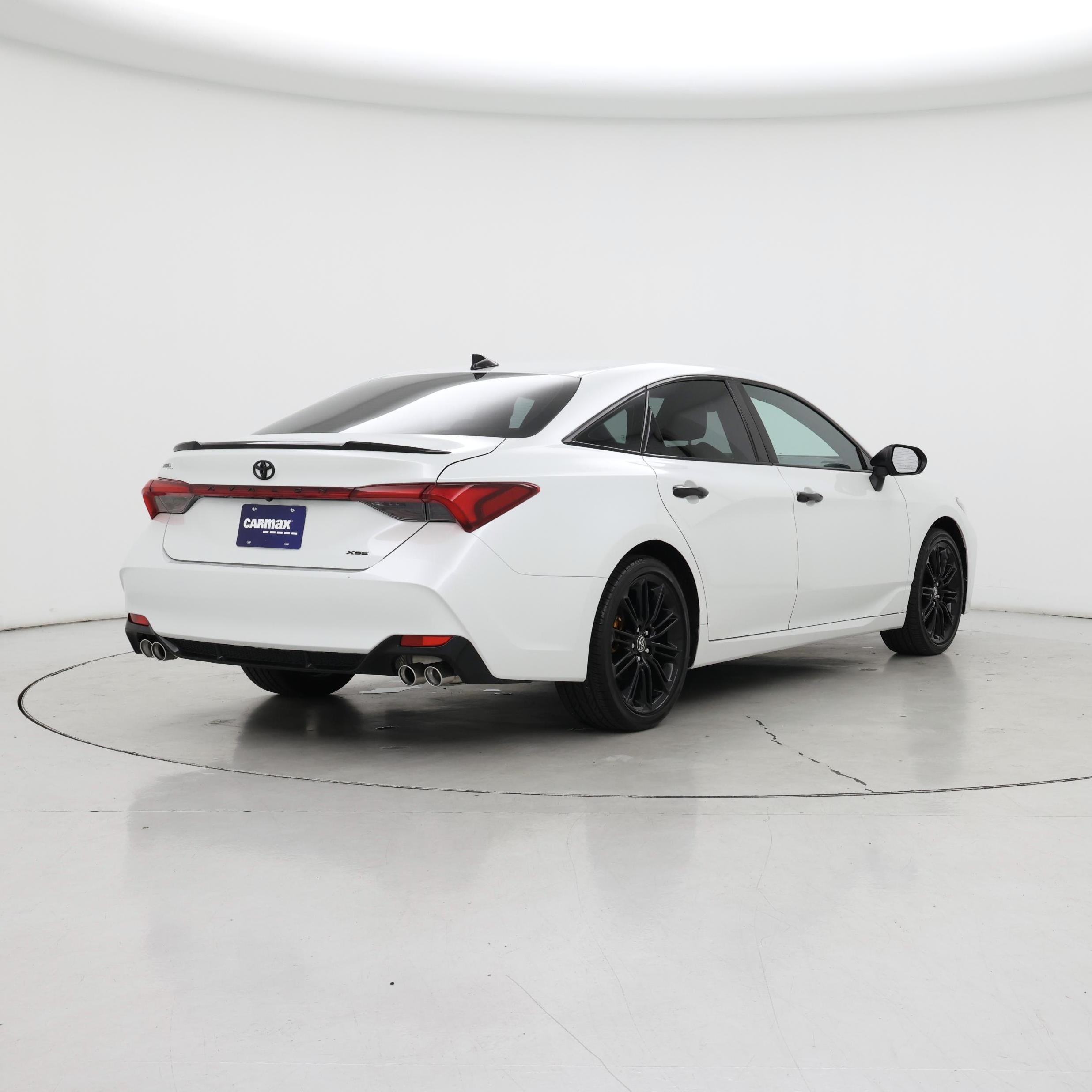 Thumbnail: 2021 Toyota Avalon - 8