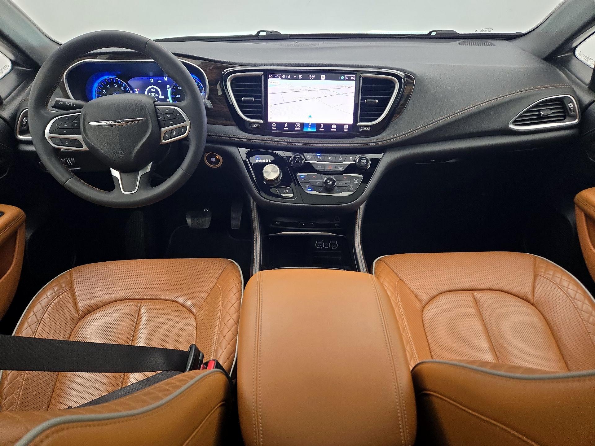Thumbnail: 2022 Chrysler Pacifica - 9