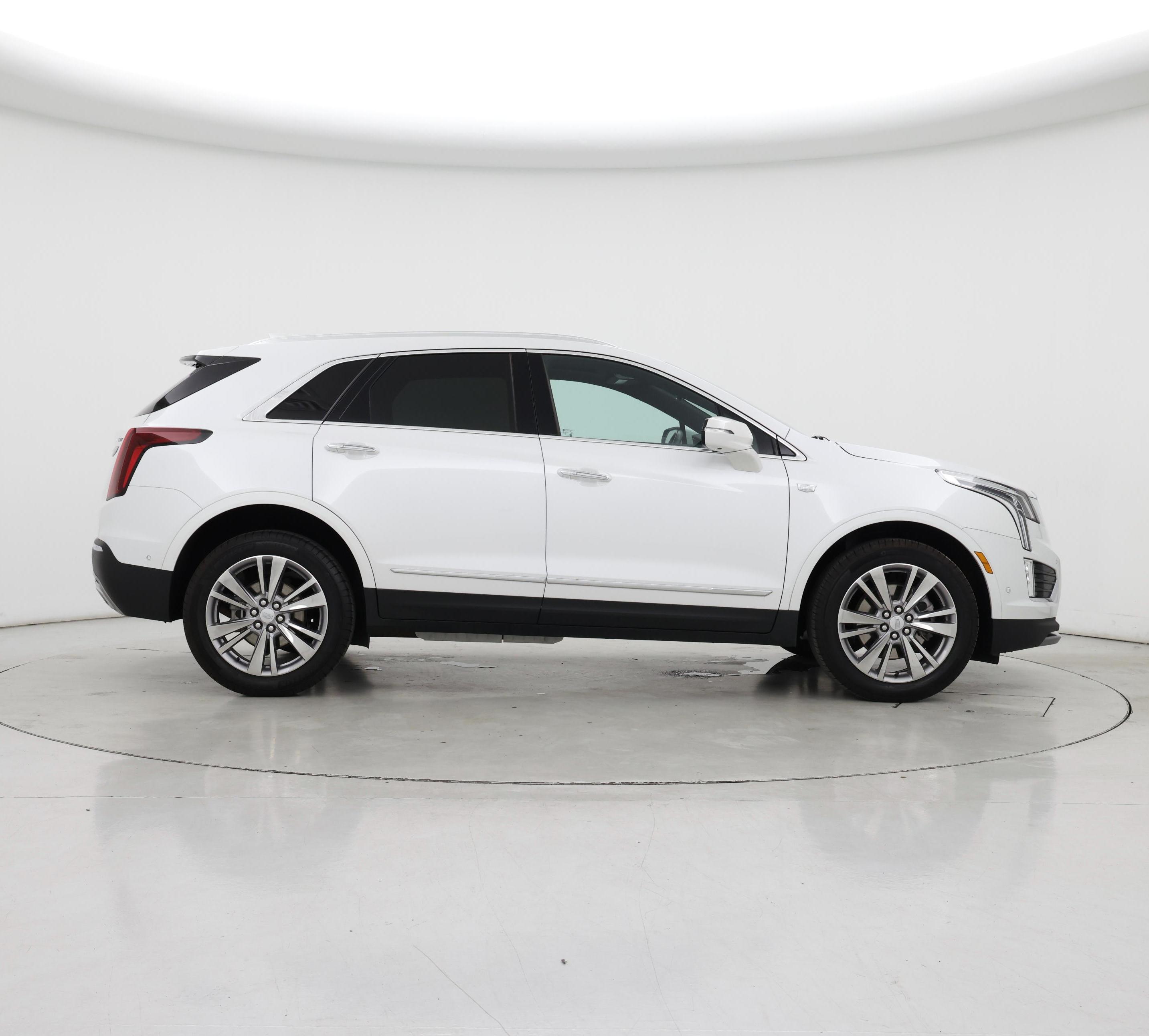 Thumbnail: 2024 Cadillac XT5 - 7