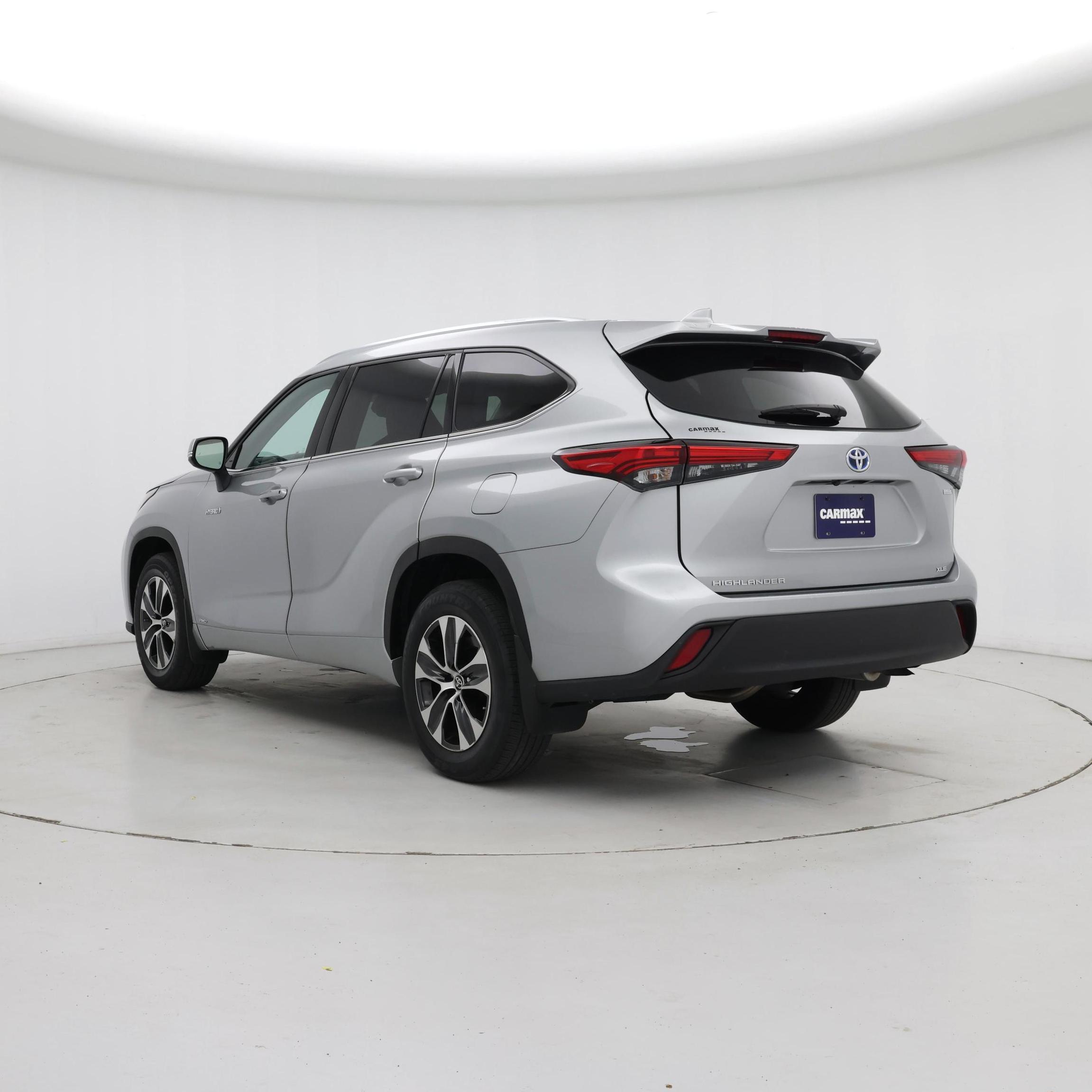Thumbnail: 2020 Toyota Highlander - 2