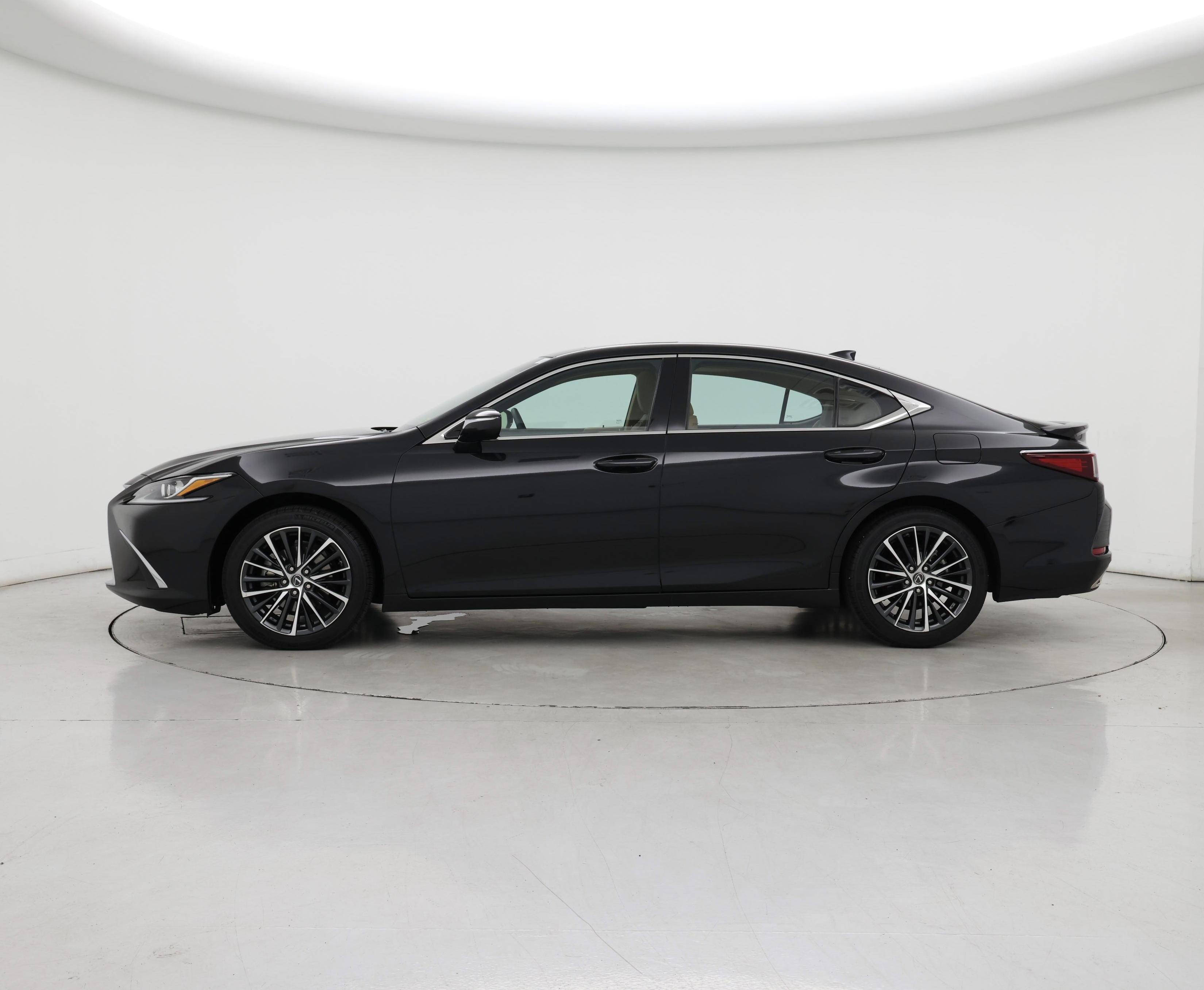 Thumbnail: 2024 Lexus ES - 3