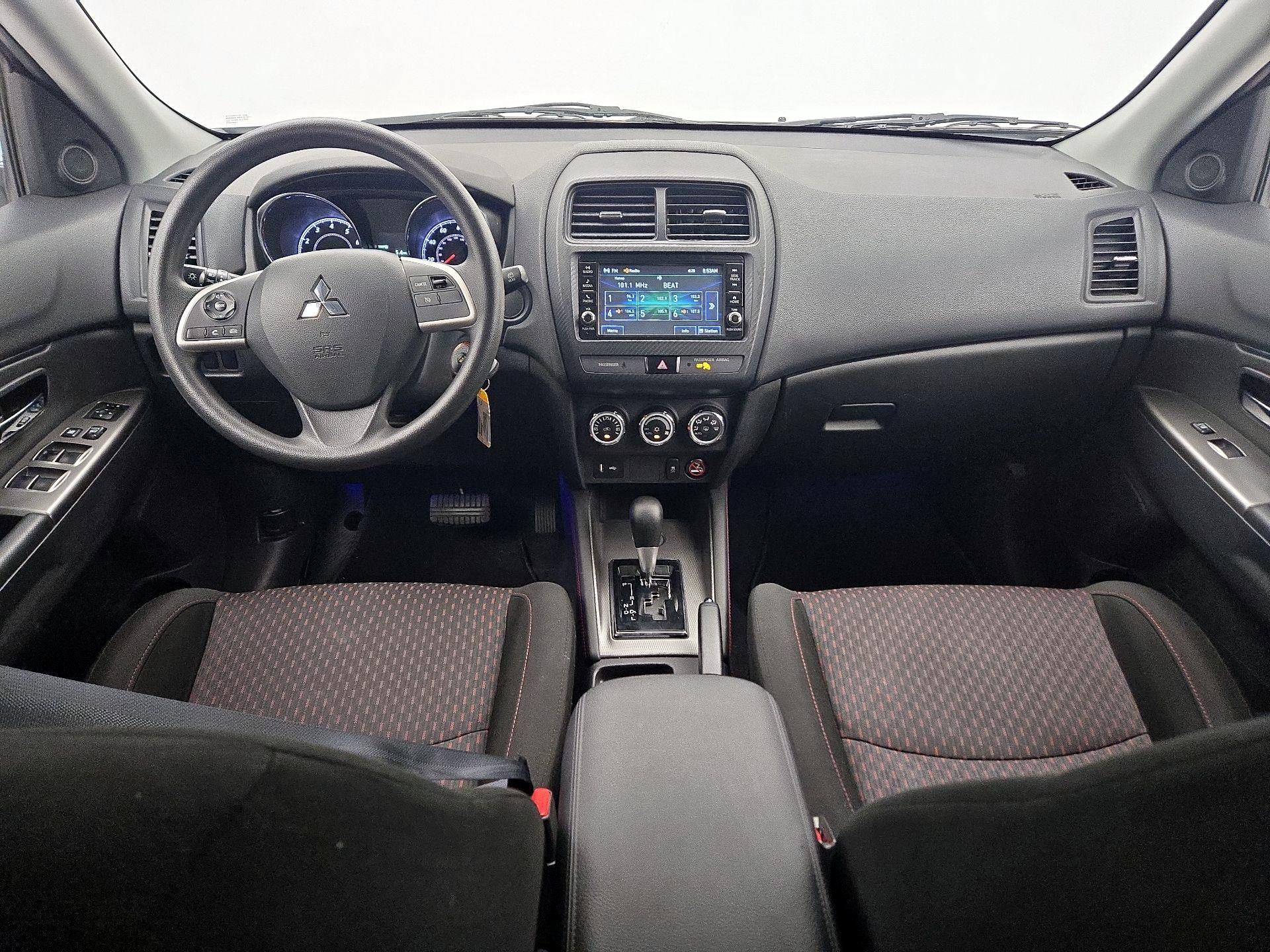 Thumbnail: 2019 Mitsubishi Outlander Sport - 9
