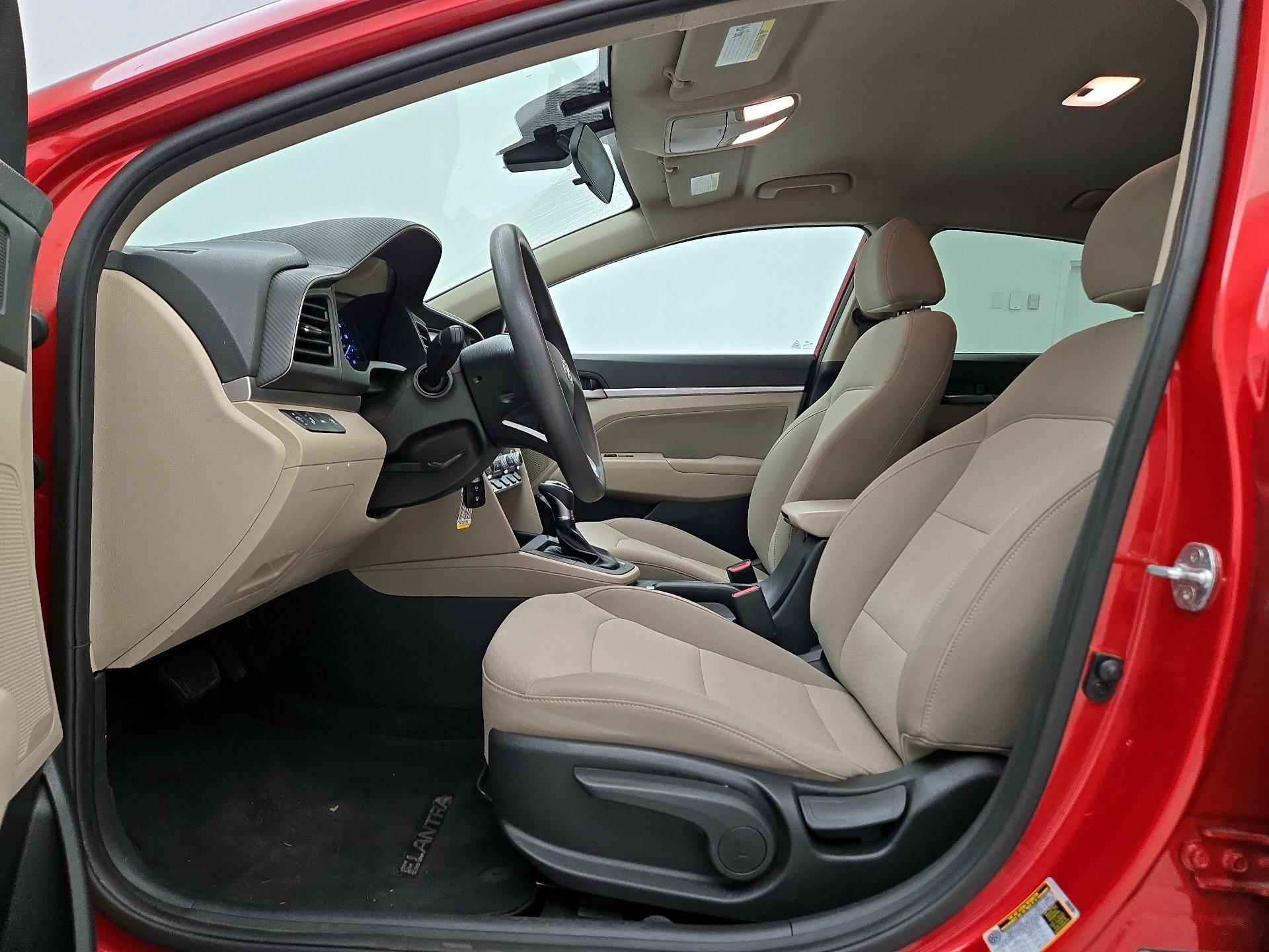 Thumbnail: 2020 Hyundai Elantra - 11