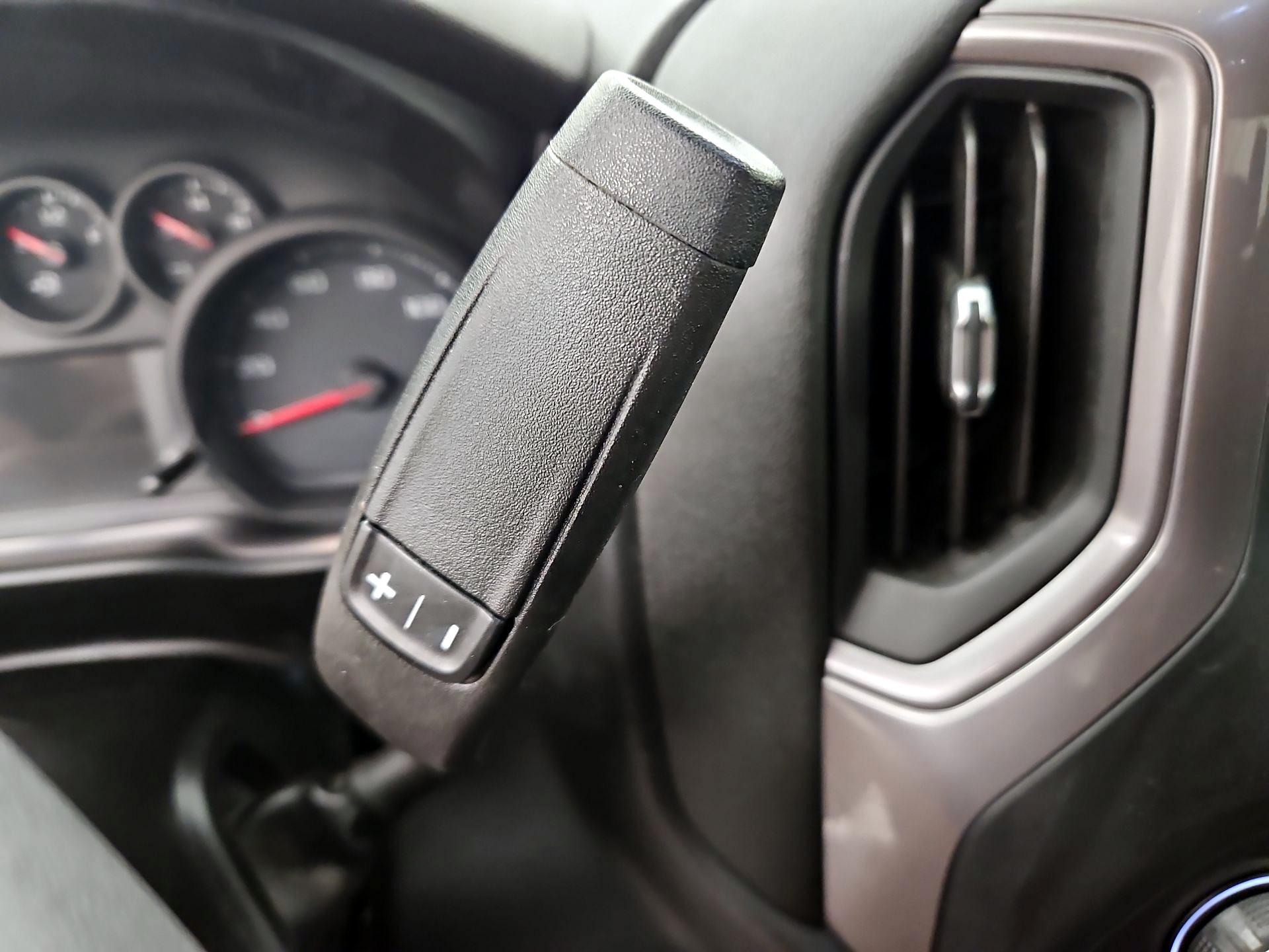 Thumbnail: 2019 Chevrolet Silverado 1500 - 18
