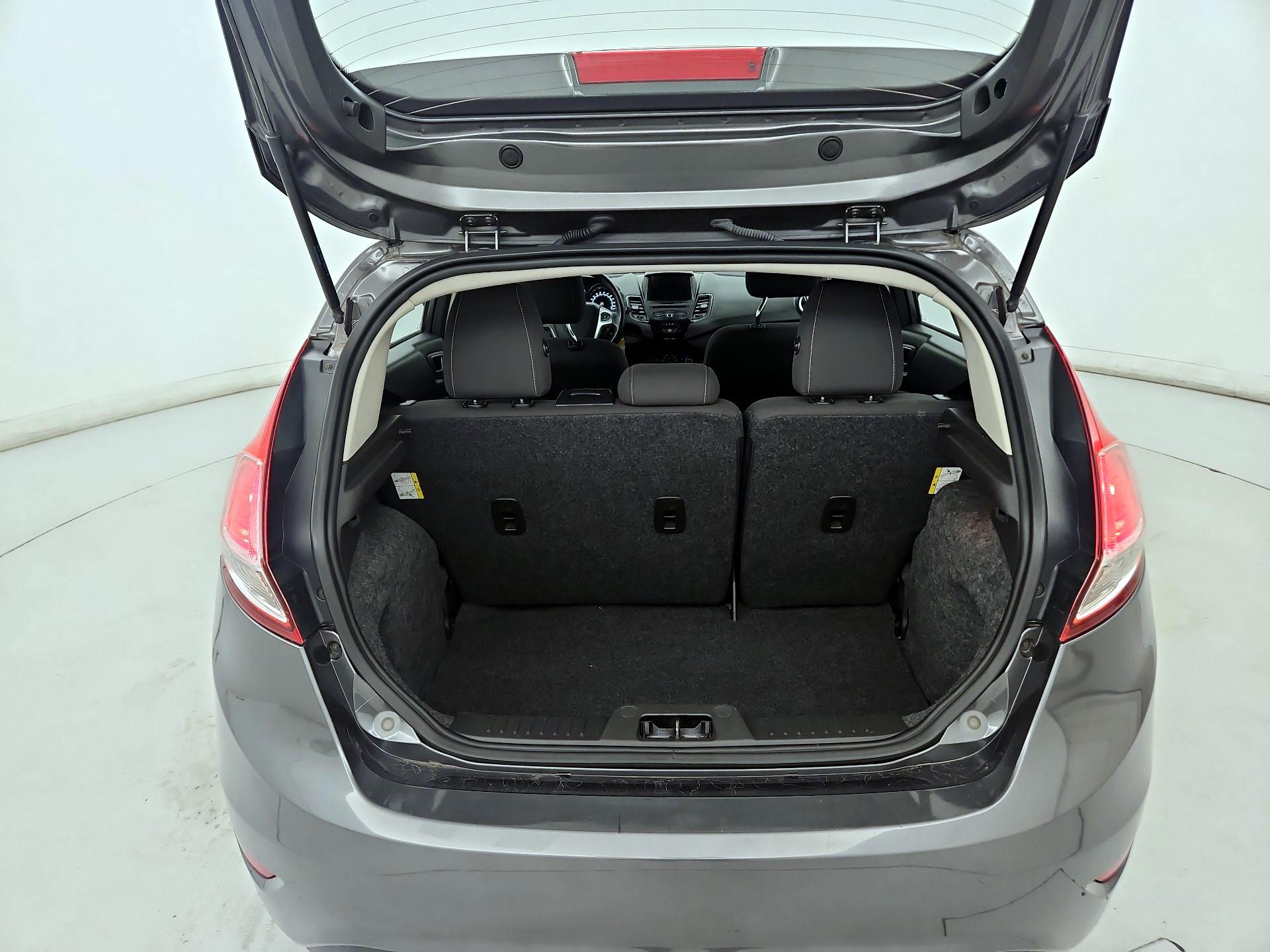 Thumbnail: 2016 Ford Fiesta - 20