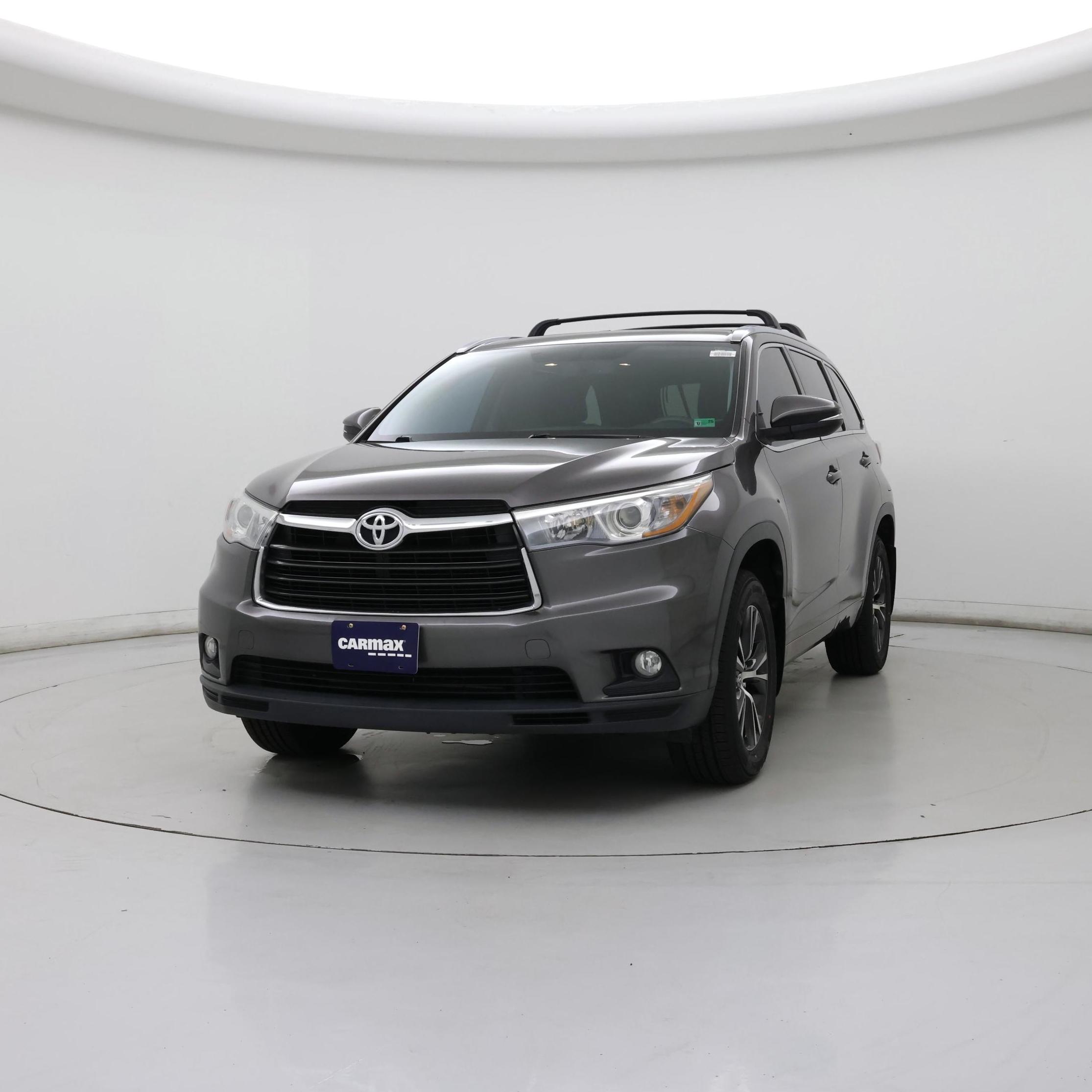 Thumbnail: 2016 Toyota Highlander - 4