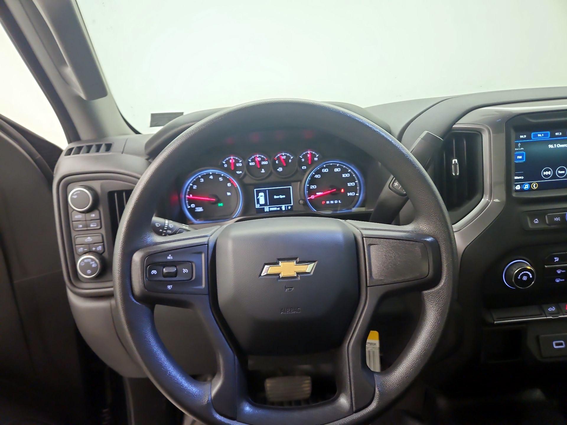 Thumbnail: 2019 Chevrolet Silverado 1500 - 10