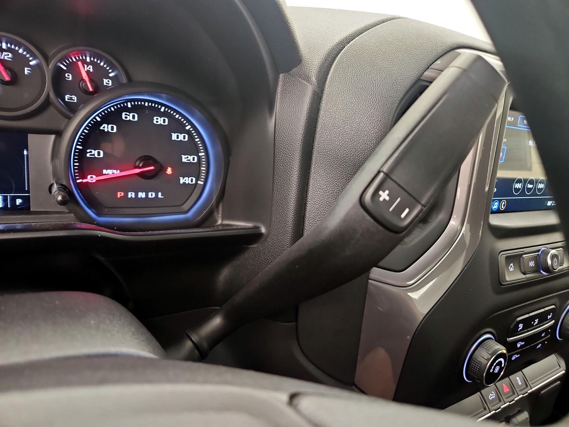 Thumbnail: 2019 Chevrolet Silverado 1500 - 17