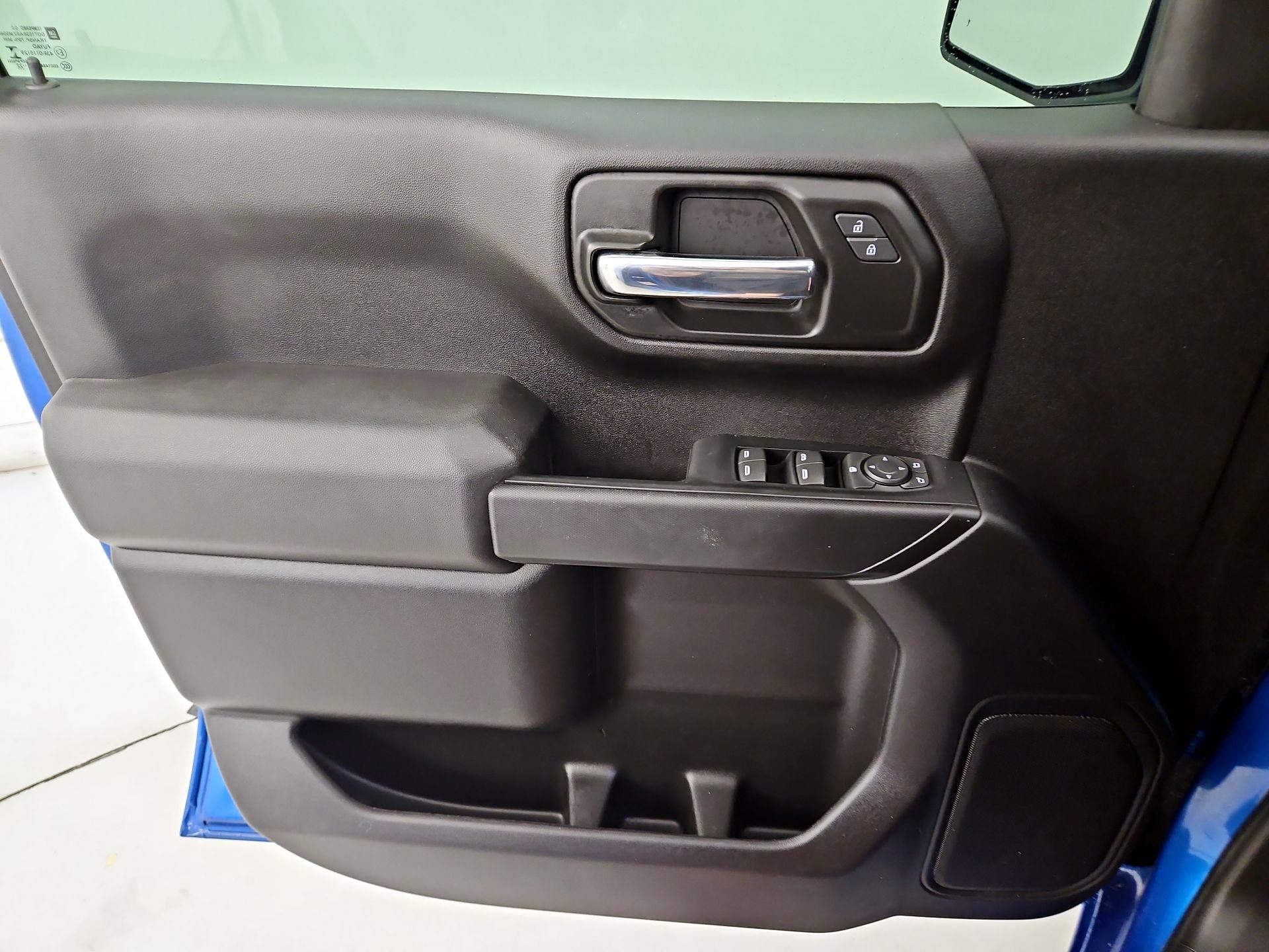 Thumbnail: 2022 Chevrolet Silverado 1500 - 12