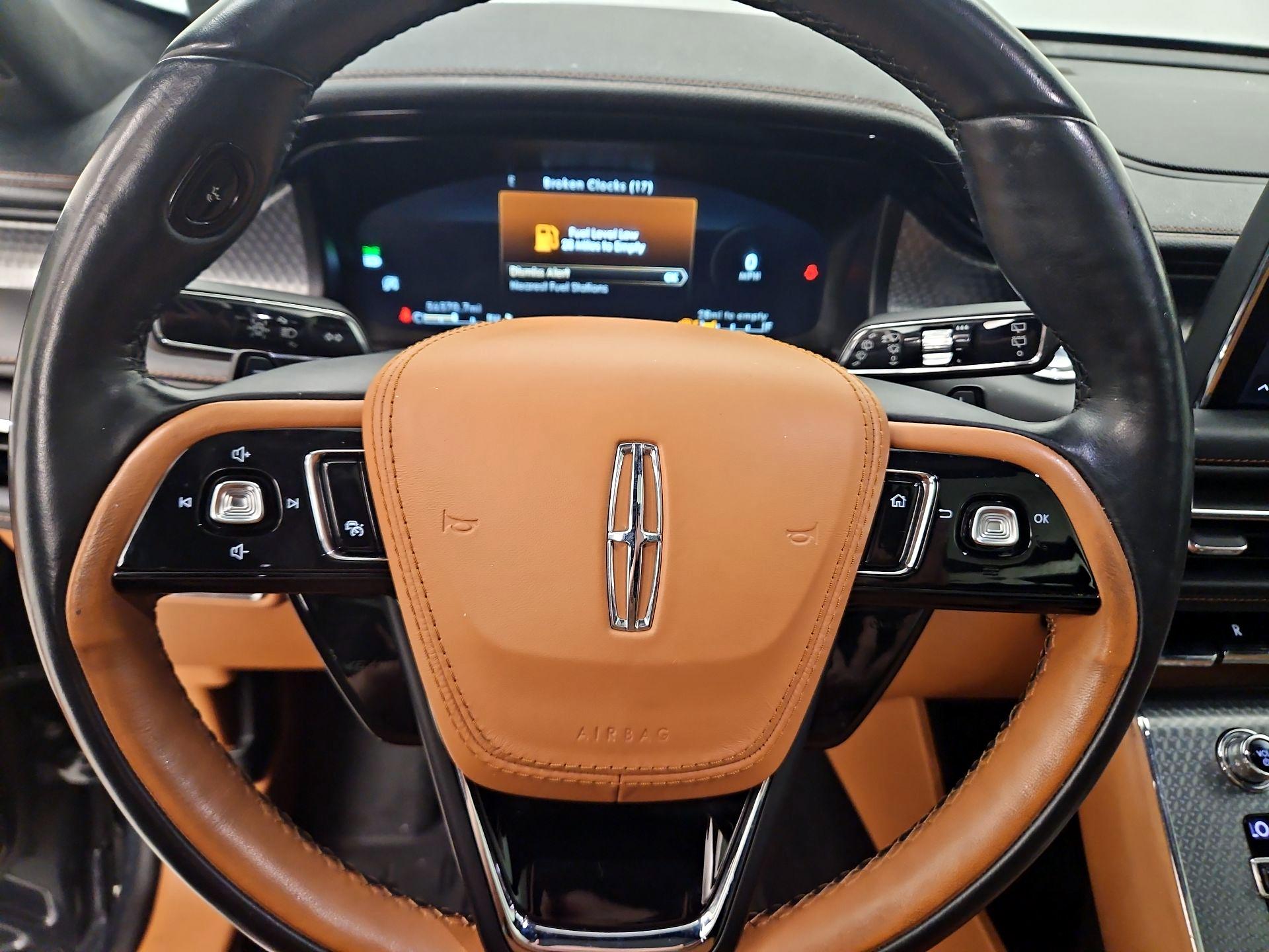 Thumbnail: 2020 Lincoln Aviator - 10
