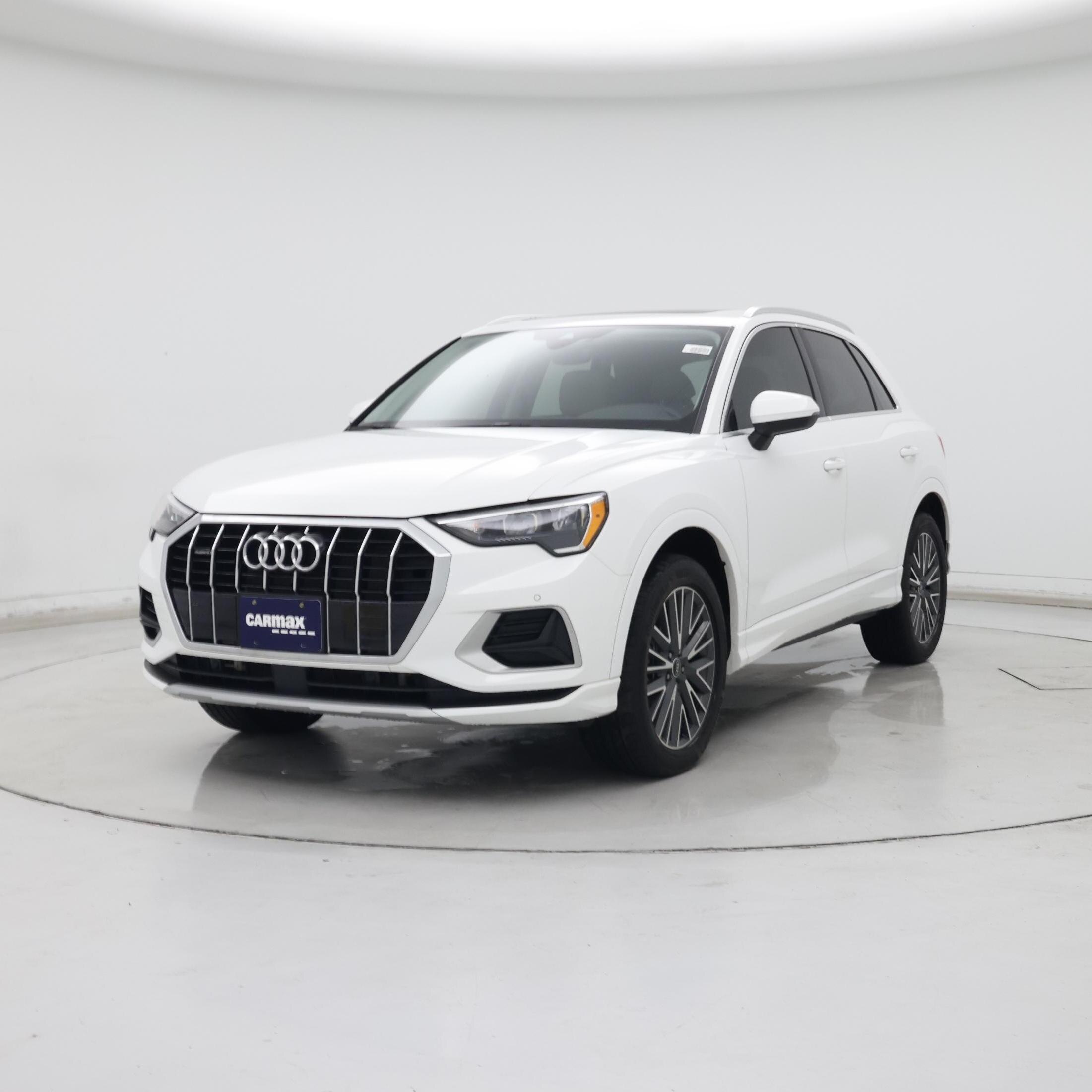 Thumbnail: 2022 Audi Q3 - 4