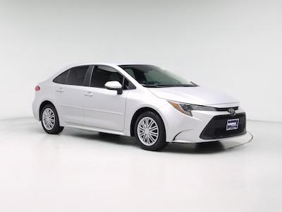 Silver 2021 Toyota Corolla LE