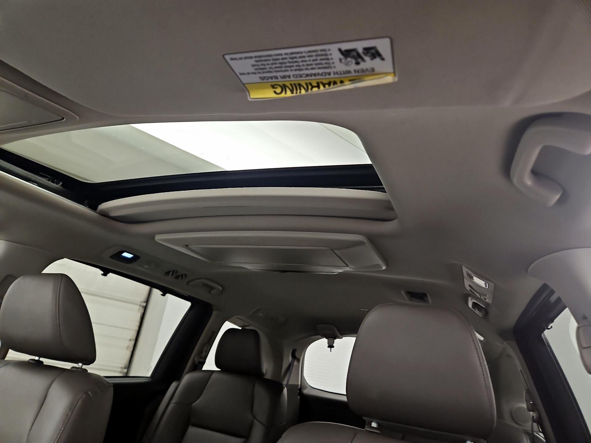 Thumbnail: 2016 Honda Odyssey - 19