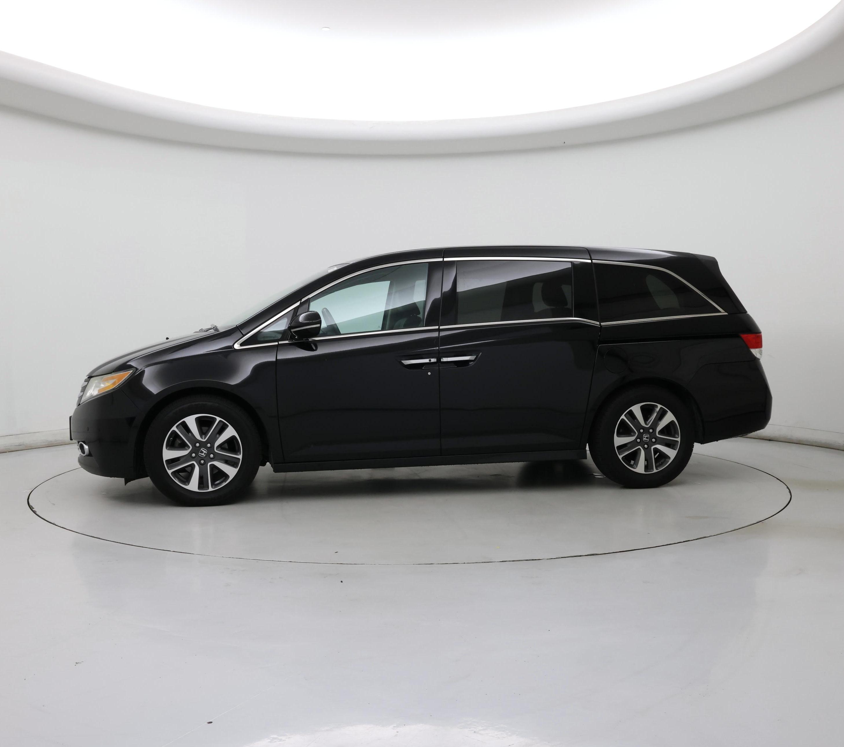 Thumbnail: 2016 Honda Odyssey - 3