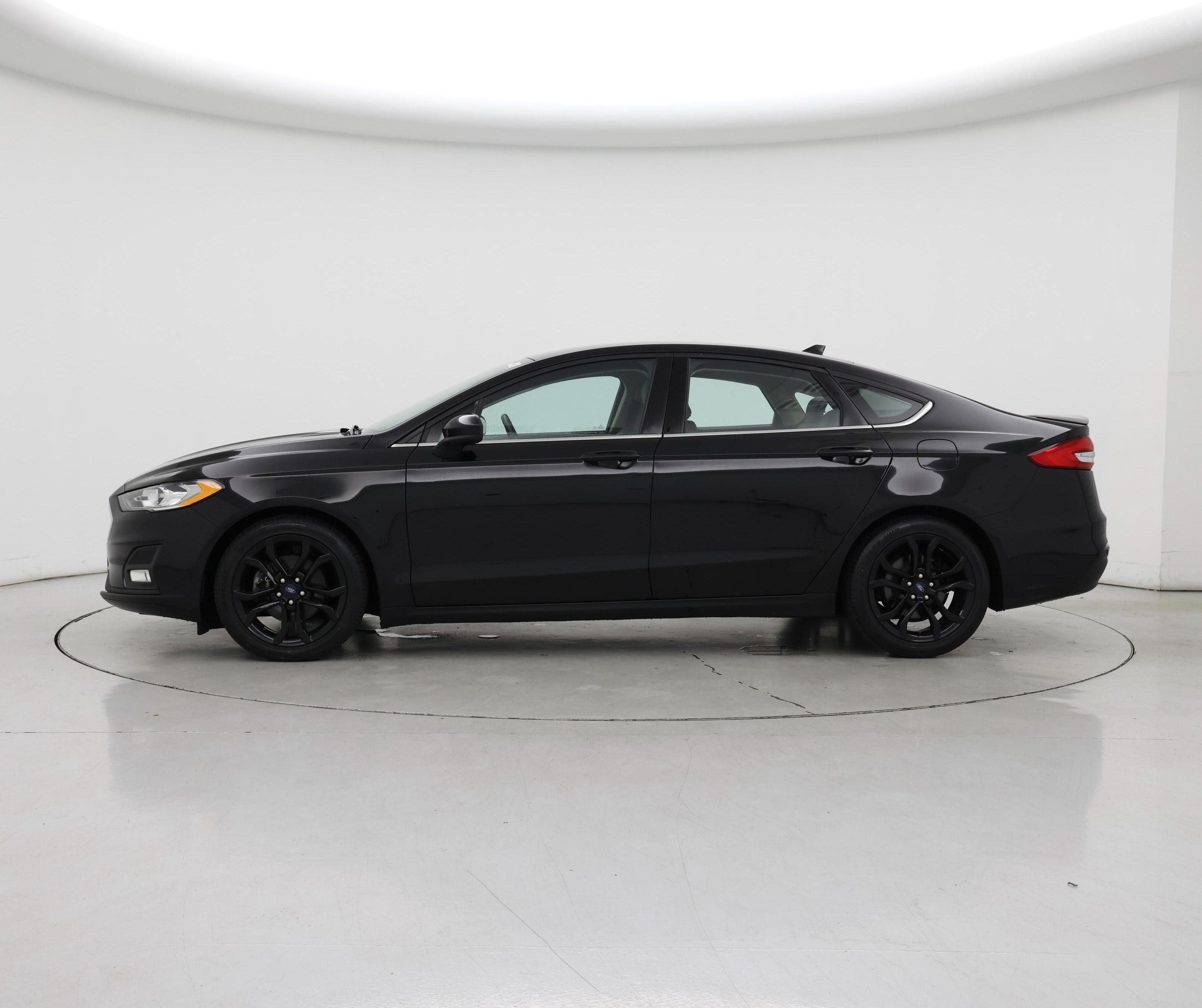 Thumbnail: 2019 Ford Fusion - 3