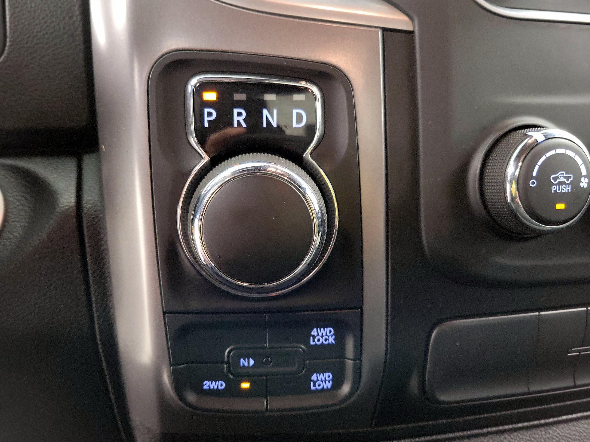 Thumbnail: 2021 RAM 1500 Classic - 17