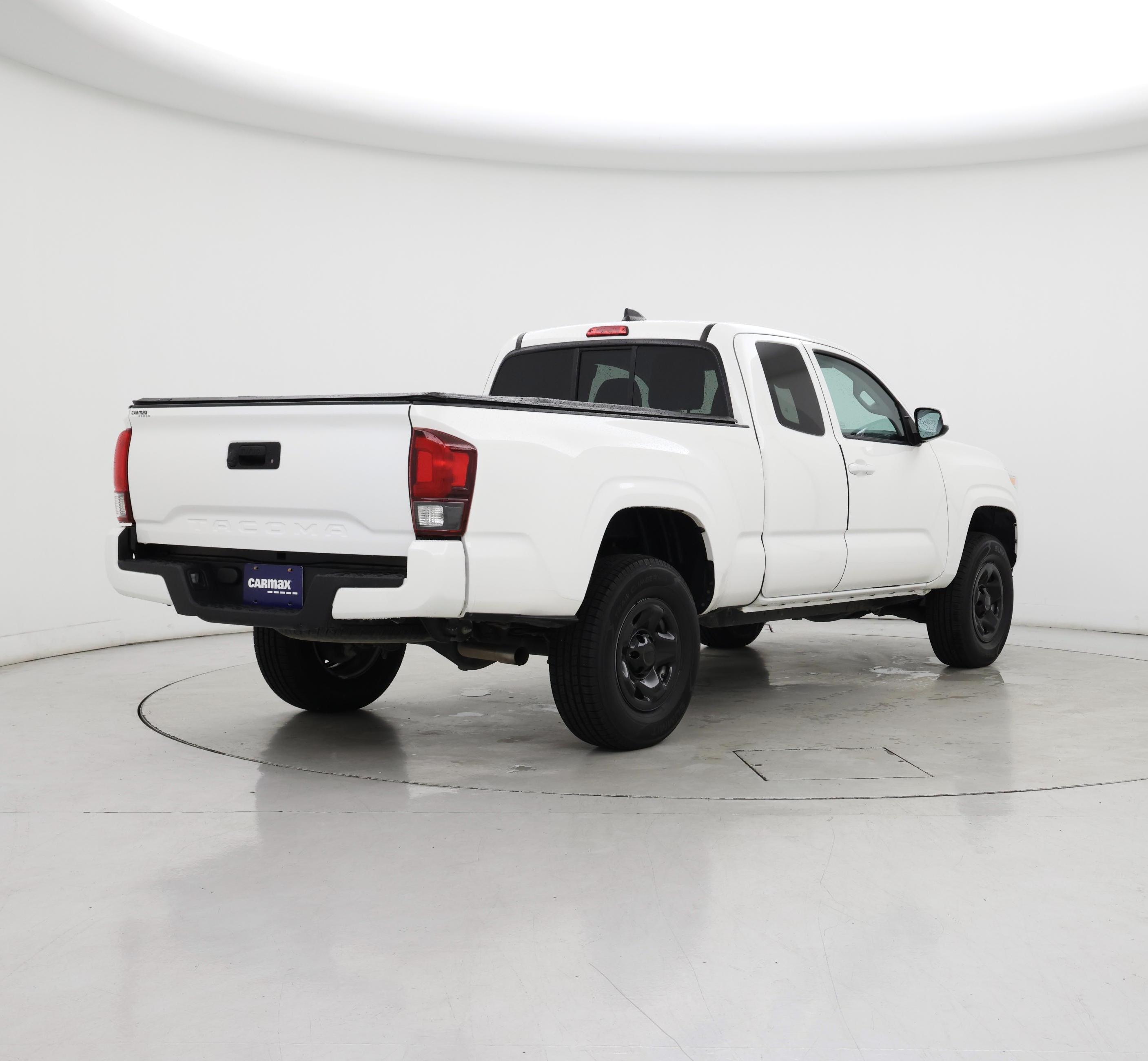 Thumbnail: 2021 Toyota Tacoma - 8