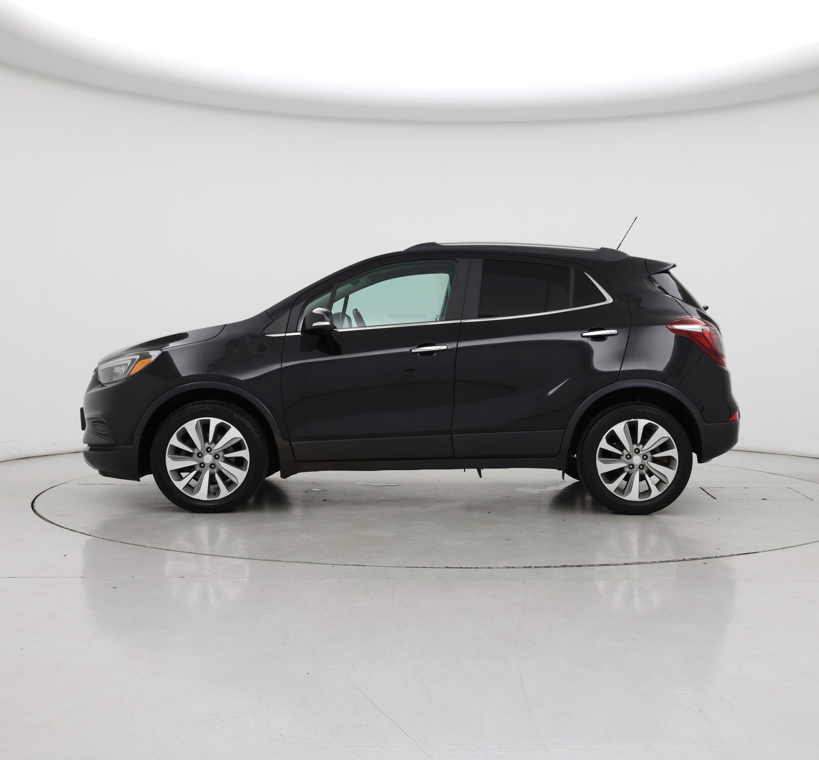 Thumbnail: 2019 Buick Encore - 3