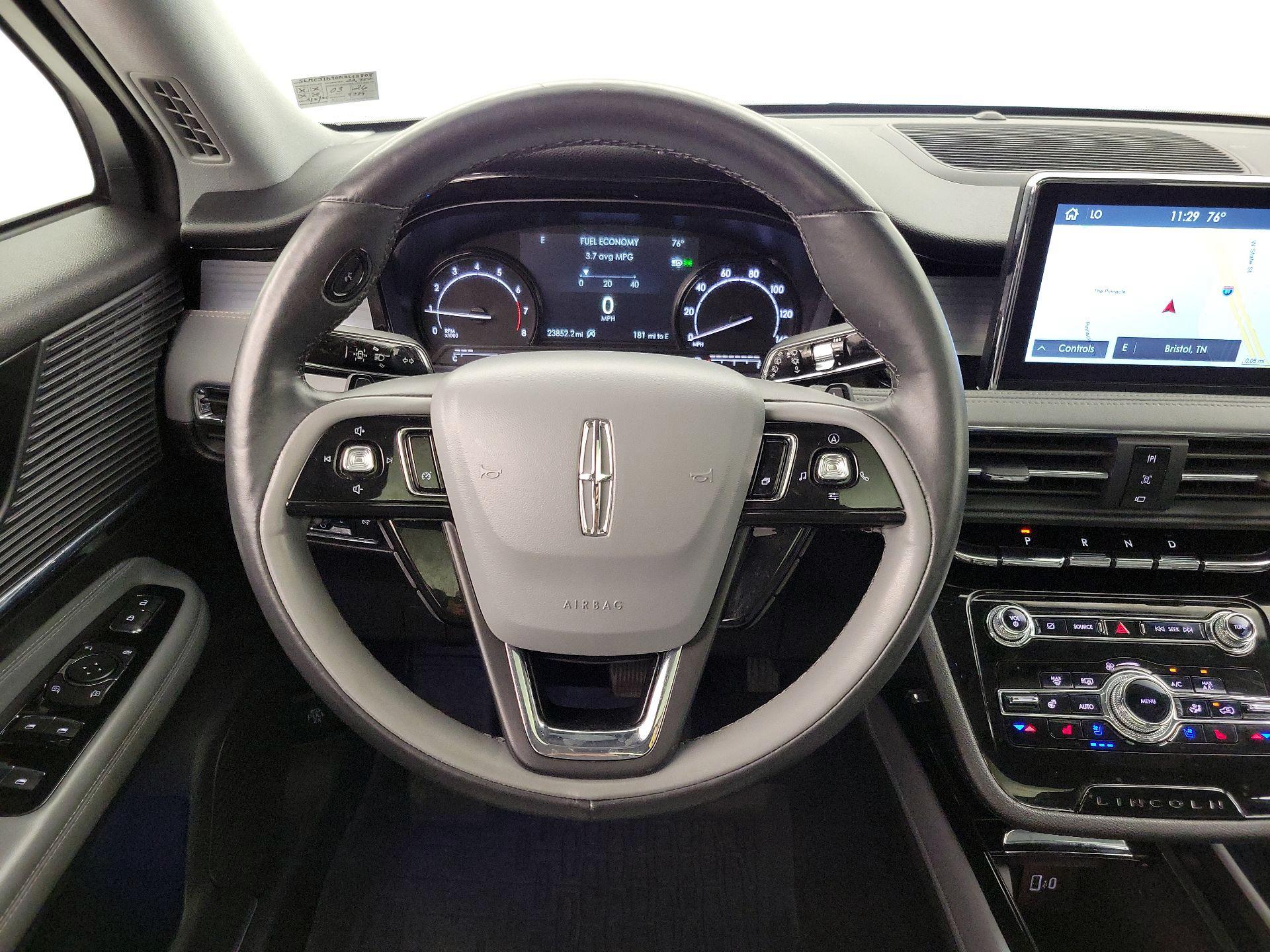 Thumbnail: 2021 Lincoln Corsair - 10