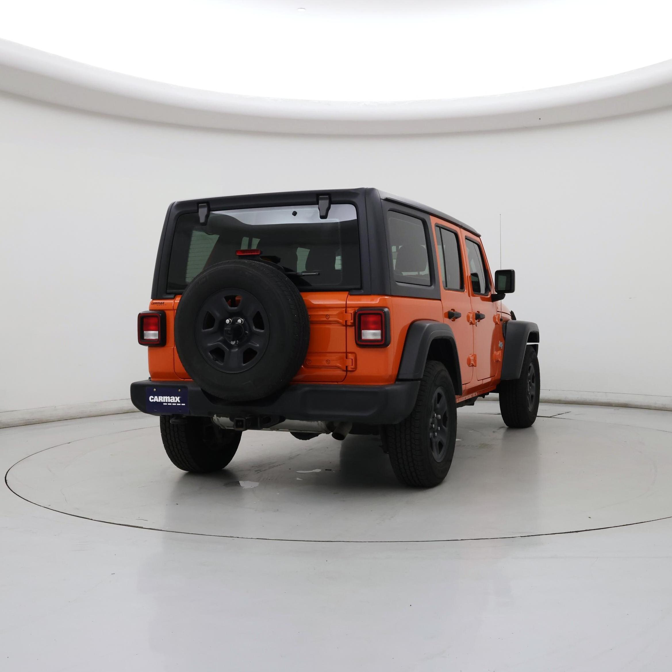 Thumbnail: 2019 Jeep Wrangler - 8