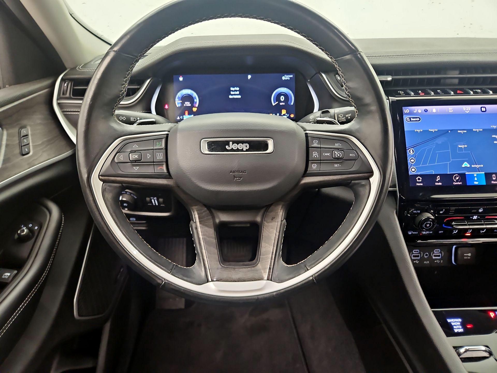 Thumbnail: 2021 Jeep Grand Cherokee L - 10