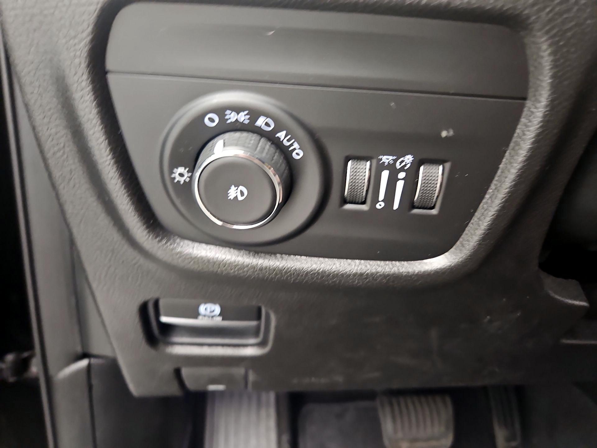Thumbnail: 2021 Jeep Grand Cherokee L - 13