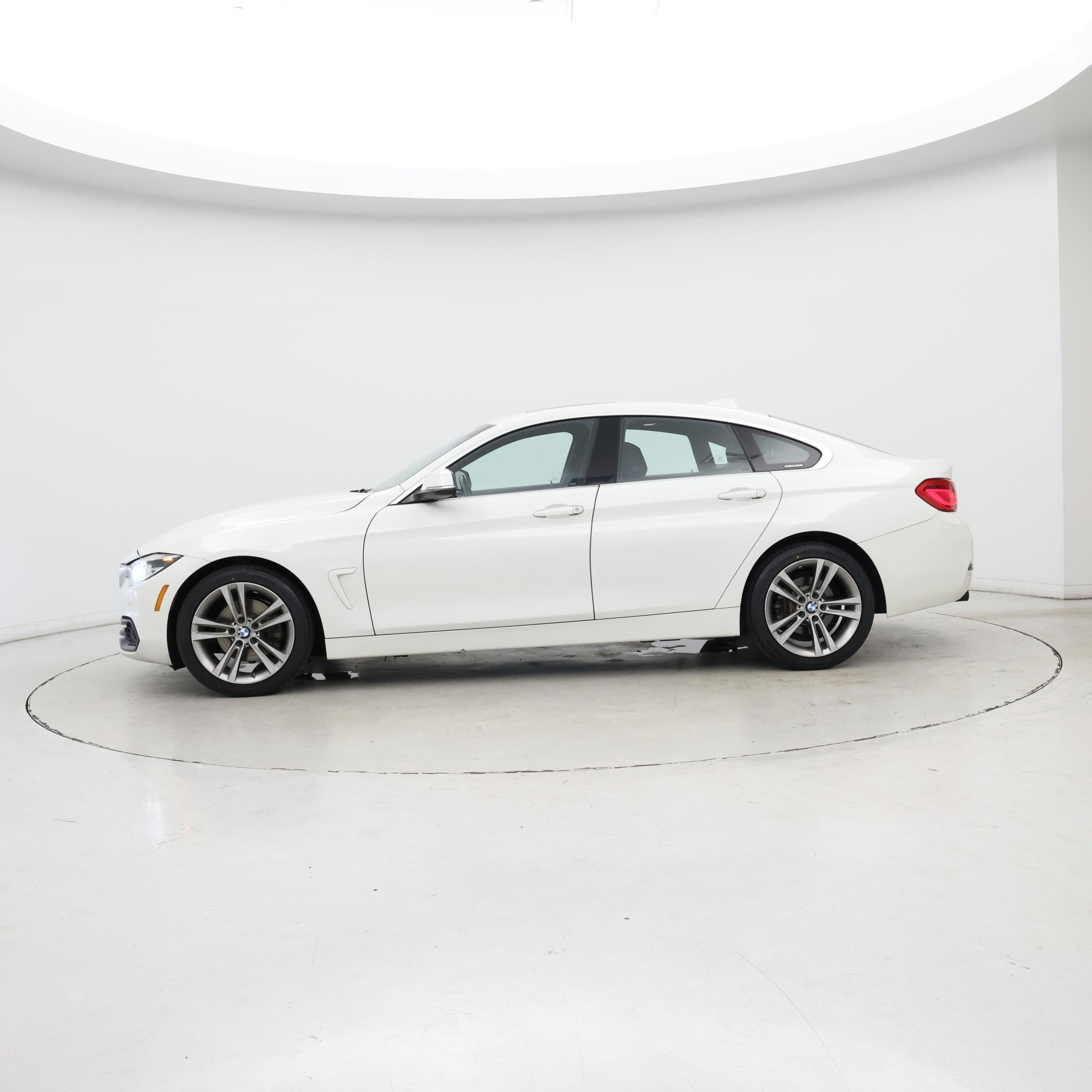 Thumbnail: 2019 BMW 4 Series - 3