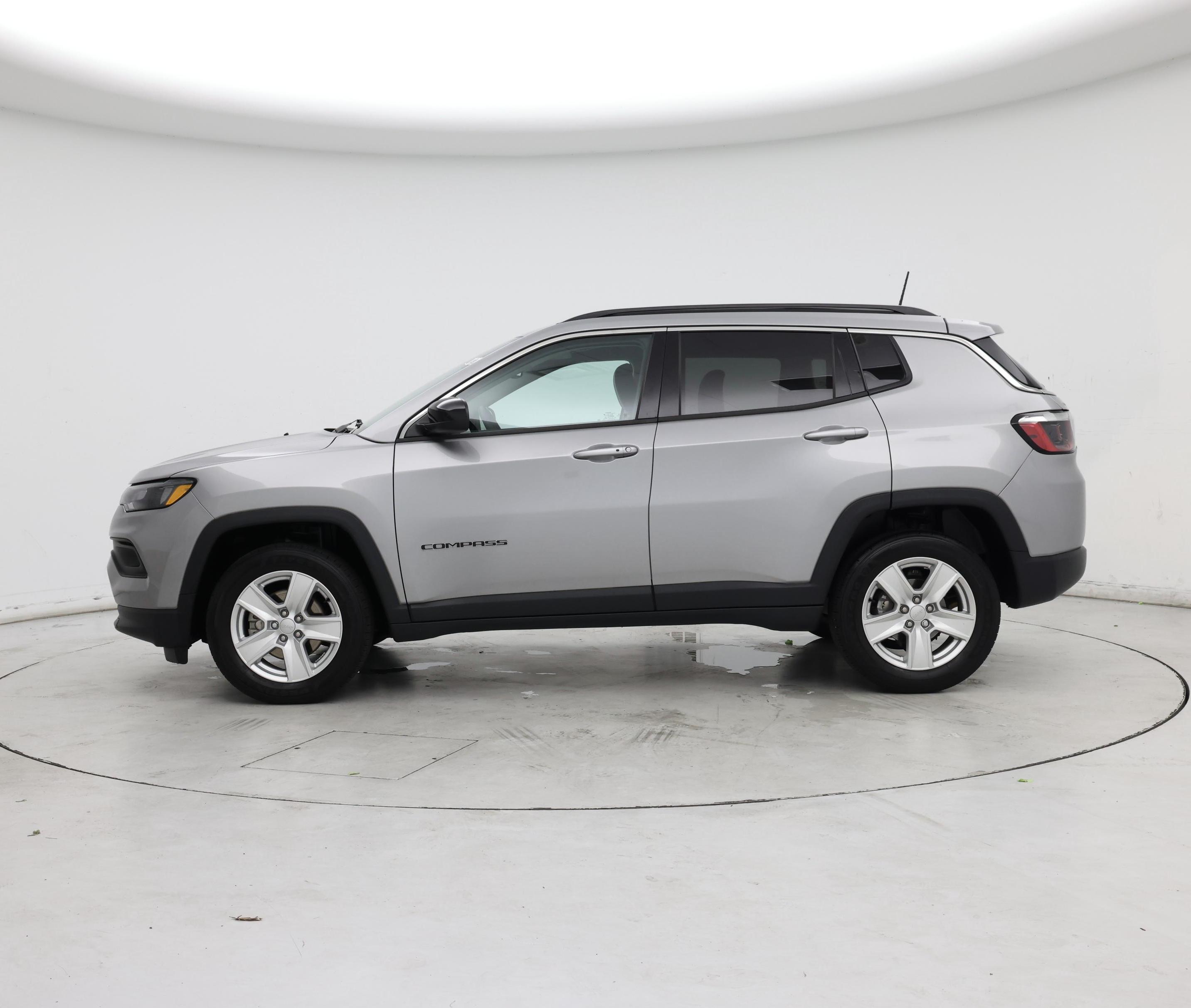 Thumbnail: 2022 Jeep Compass - 3