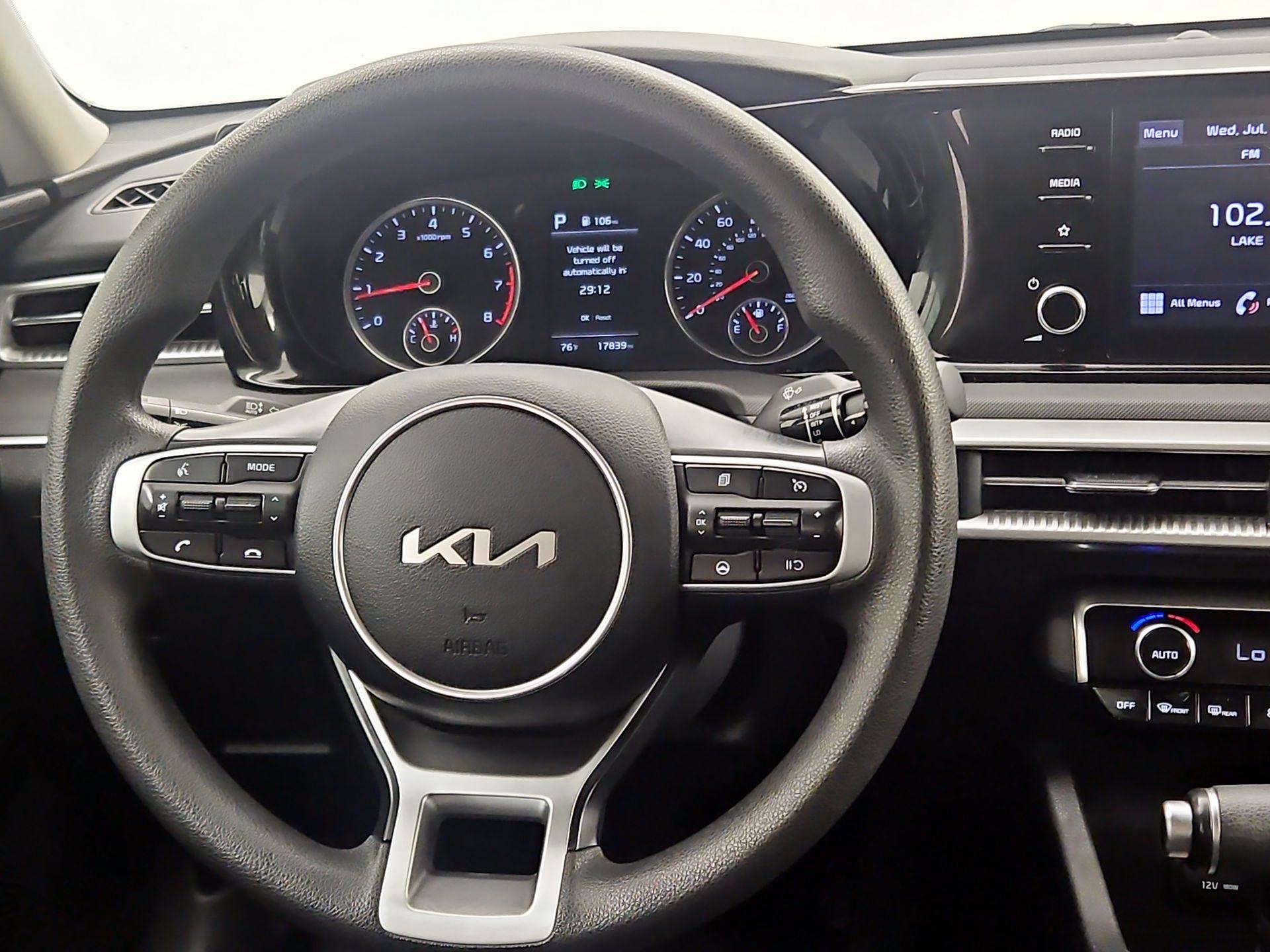Thumbnail: 2022 Kia K5 - 10