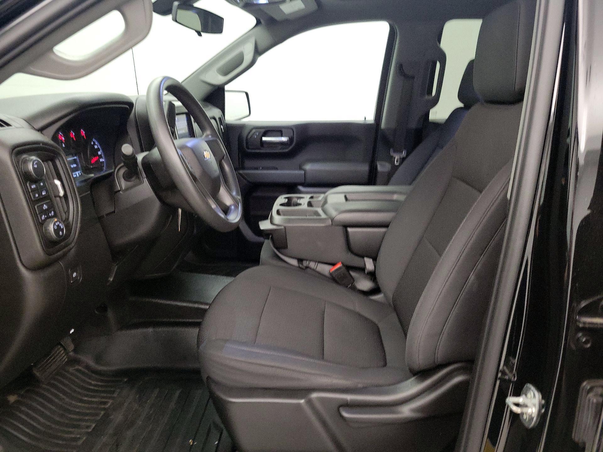 Thumbnail: 2020 Chevrolet Silverado 1500 - 11