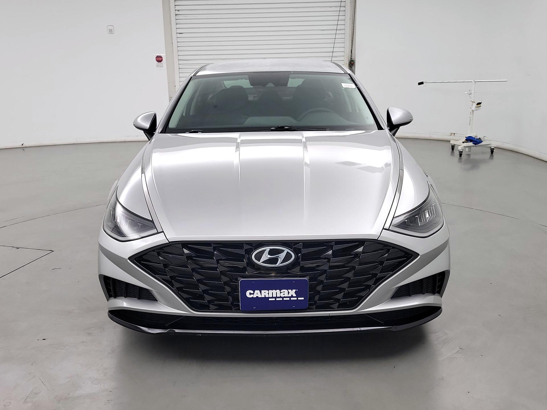 Thumbnail: 2021 Hyundai Sonata - 2