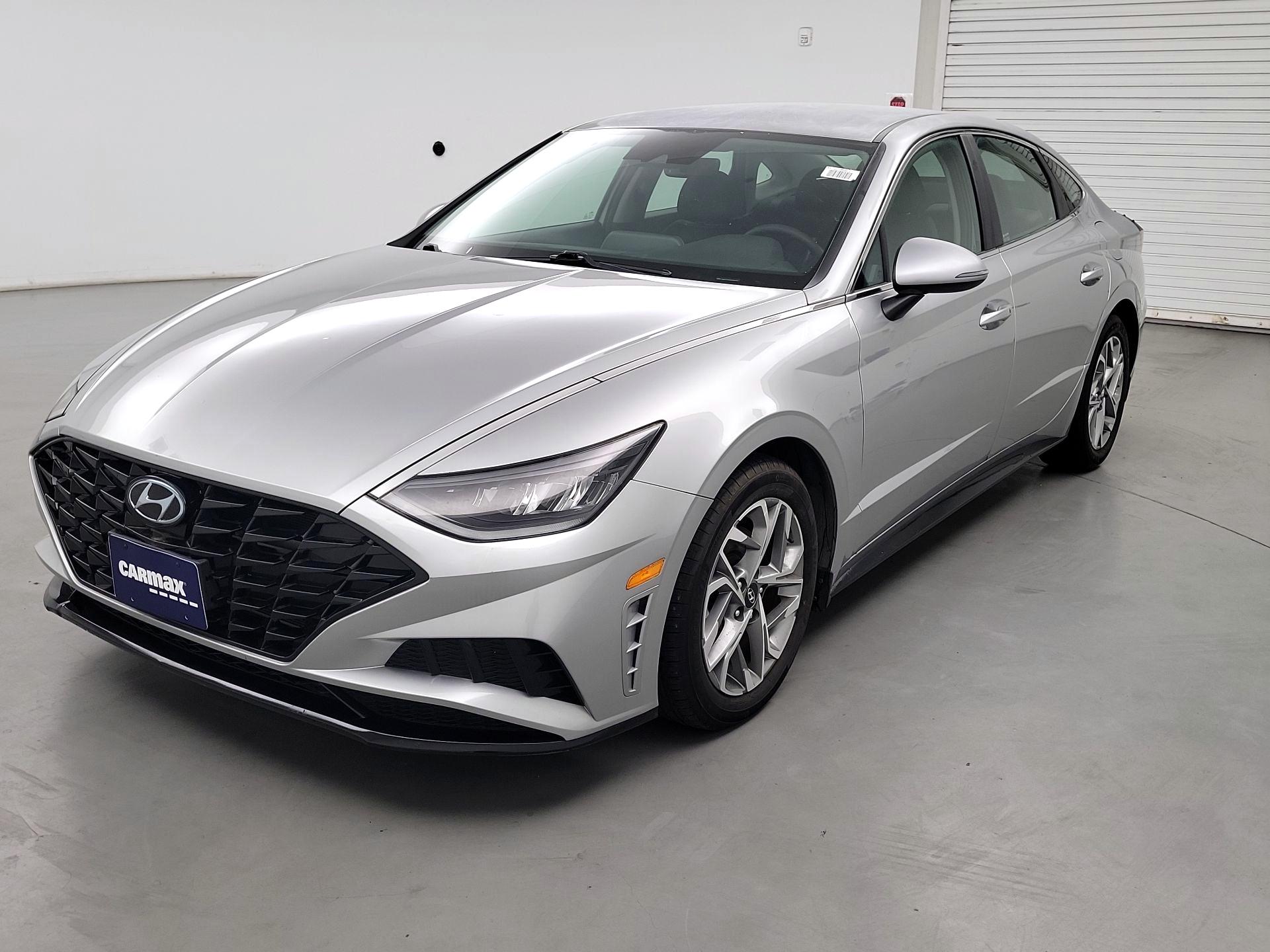Thumbnail: 2021 Hyundai Sonata - 3